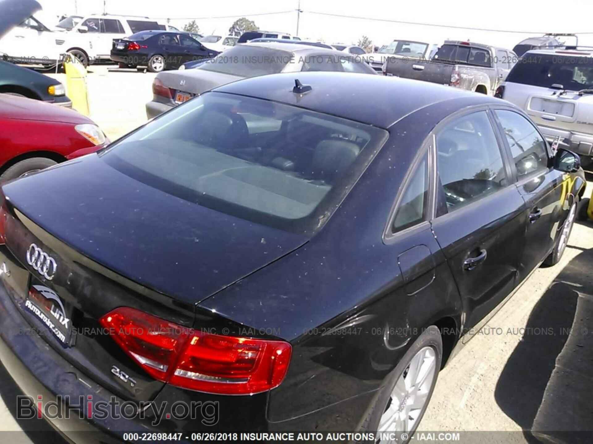 2011 Audi A4 - VIN: WAUAFAFL6BN039091 - Фото 4
