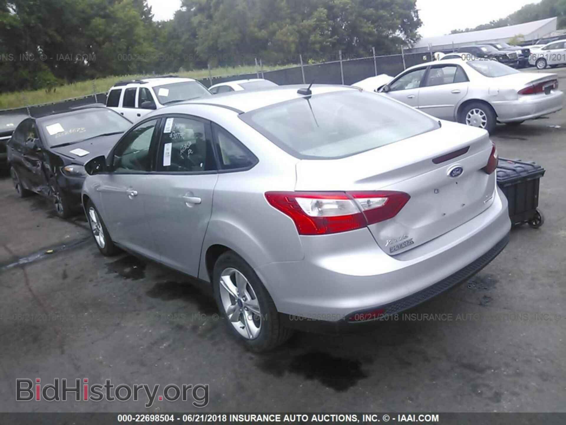 2013 Ford Focus - VIN: 1FADP3F2XDL276994 - Photo 3