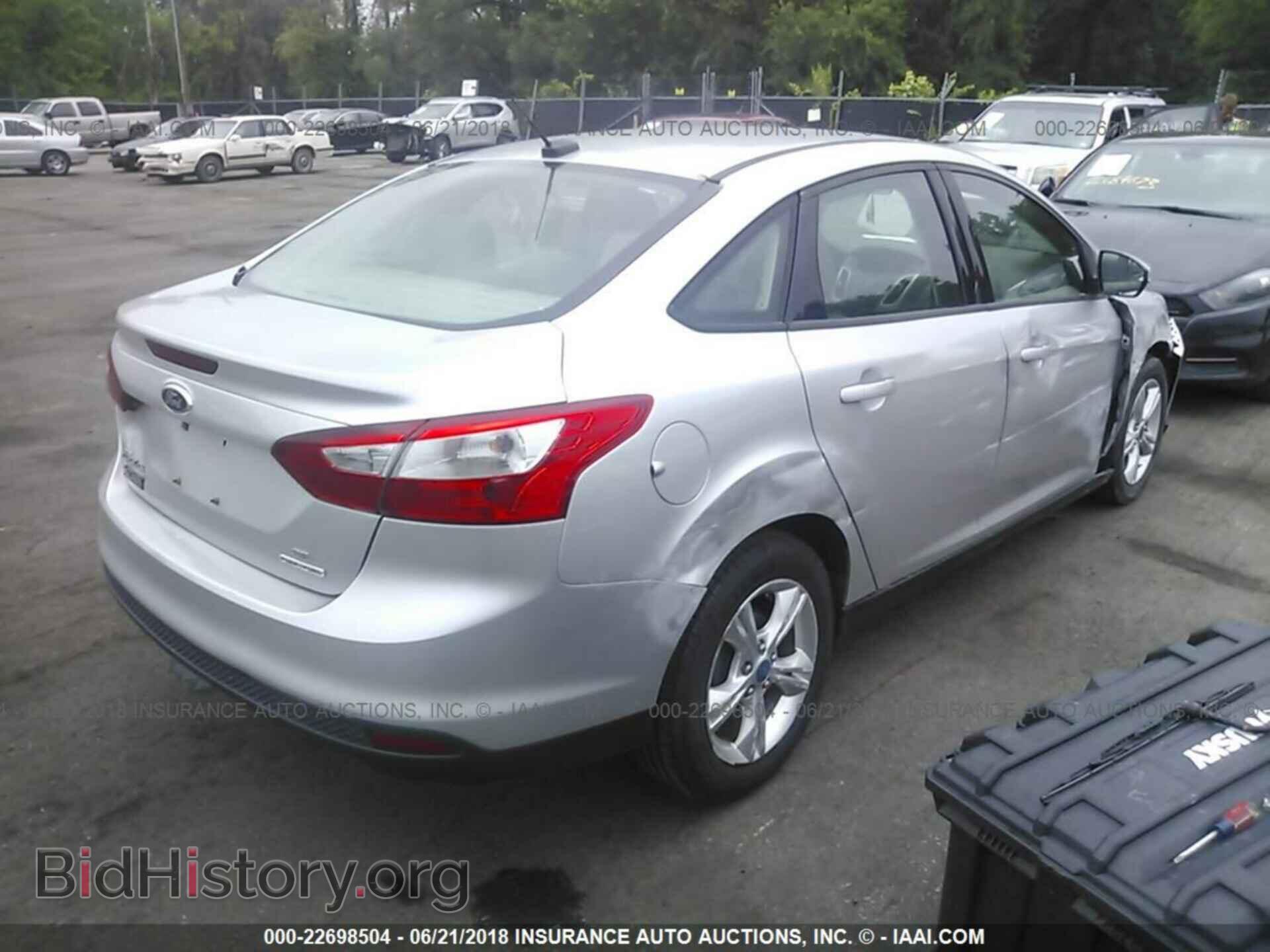 2013 Ford Focus - VIN: 1FADP3F2XDL276994 - Photo 4