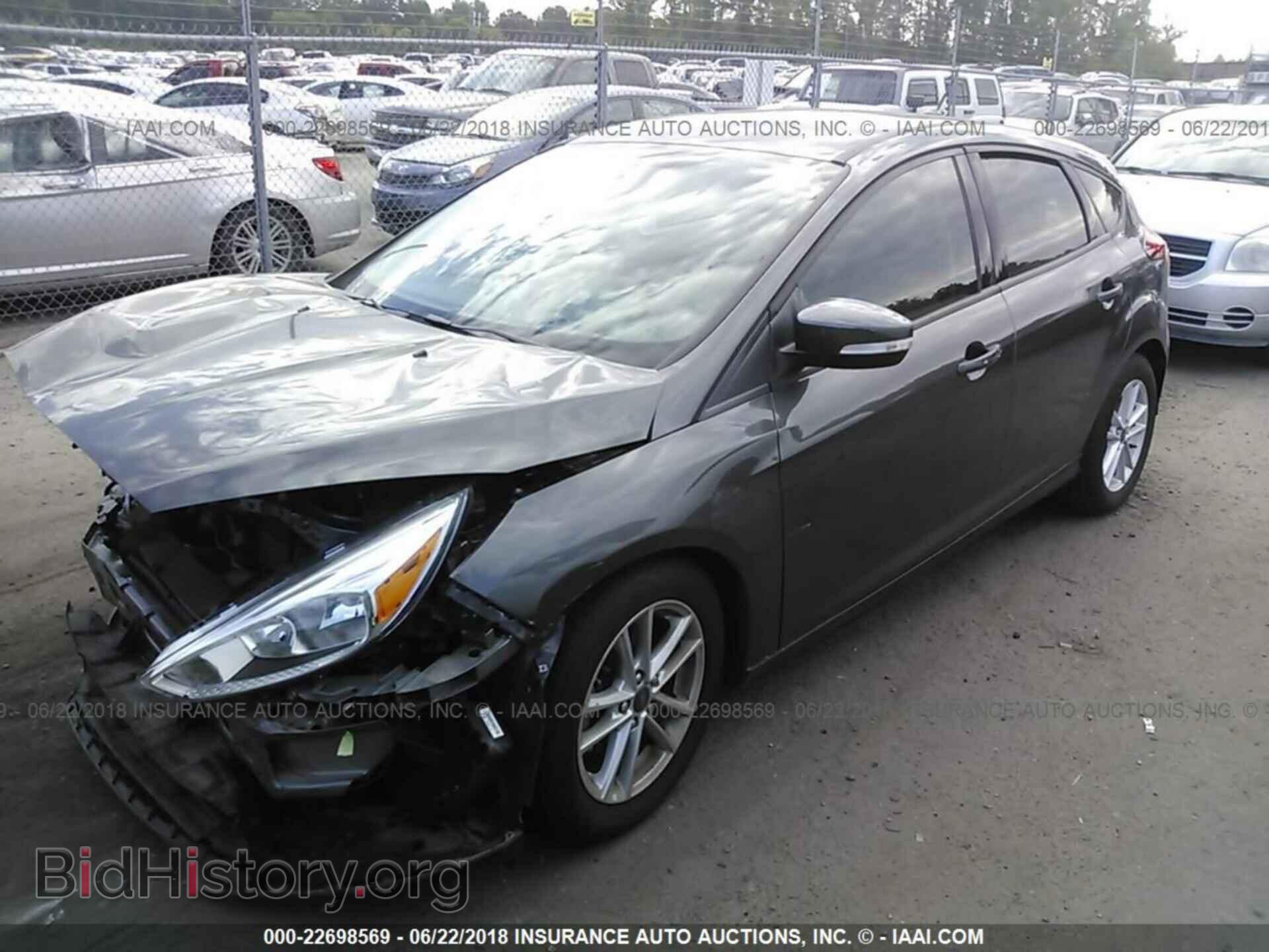 2016 Ford Focus - VIN: 1FADP3K25GL304338 - Фото 2