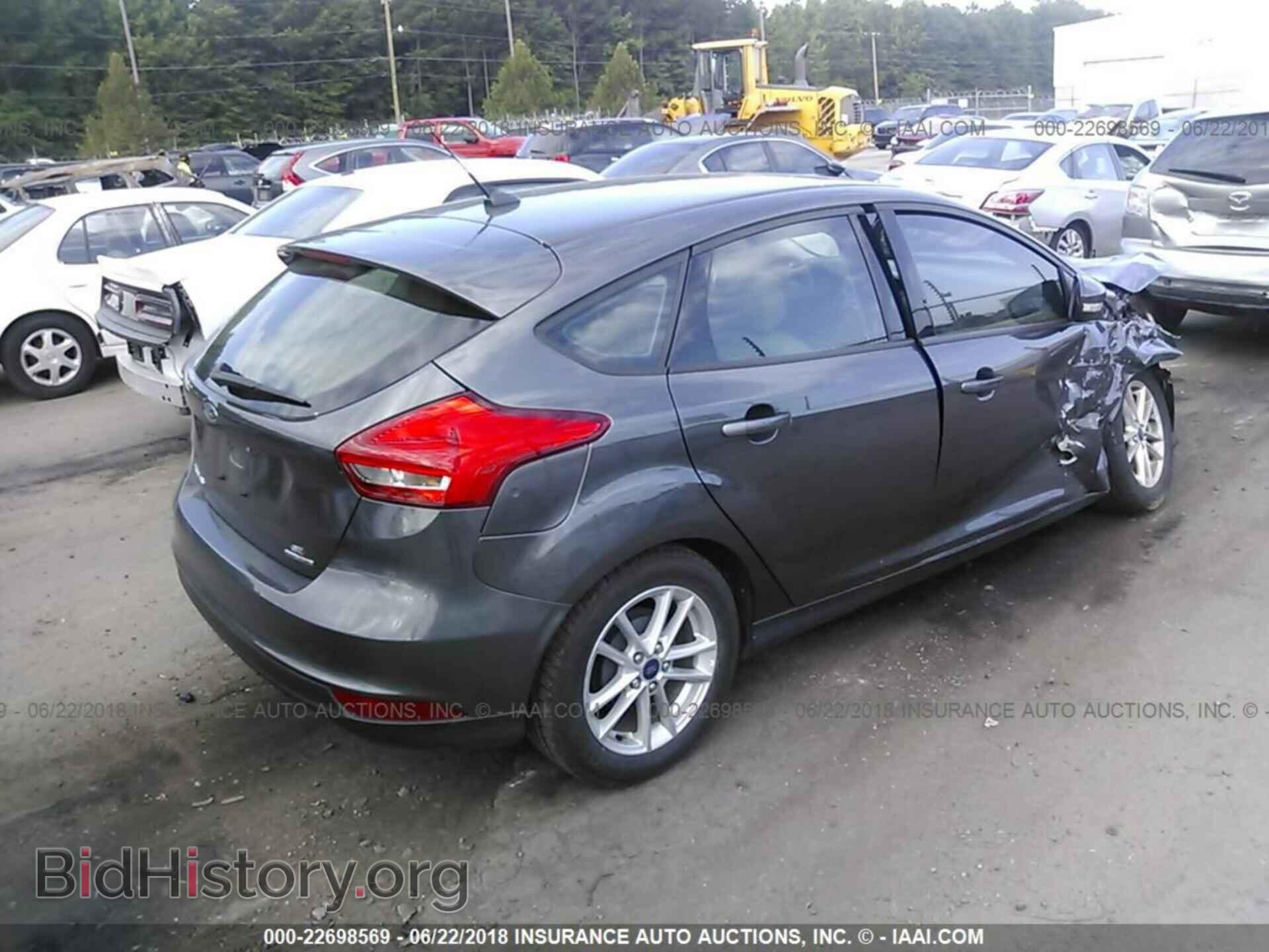 2016 Ford Focus - VIN: 1FADP3K25GL304338 - Фото 4