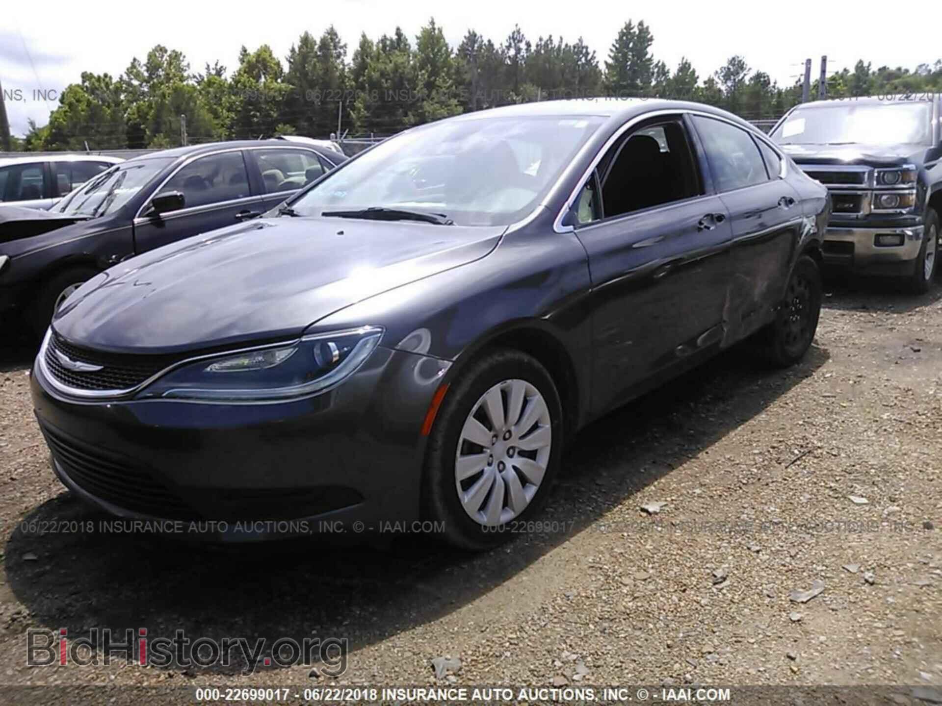 2015 Chrysler 200 - VIN: 1C3CCCFB8FN615958 - Фото 2