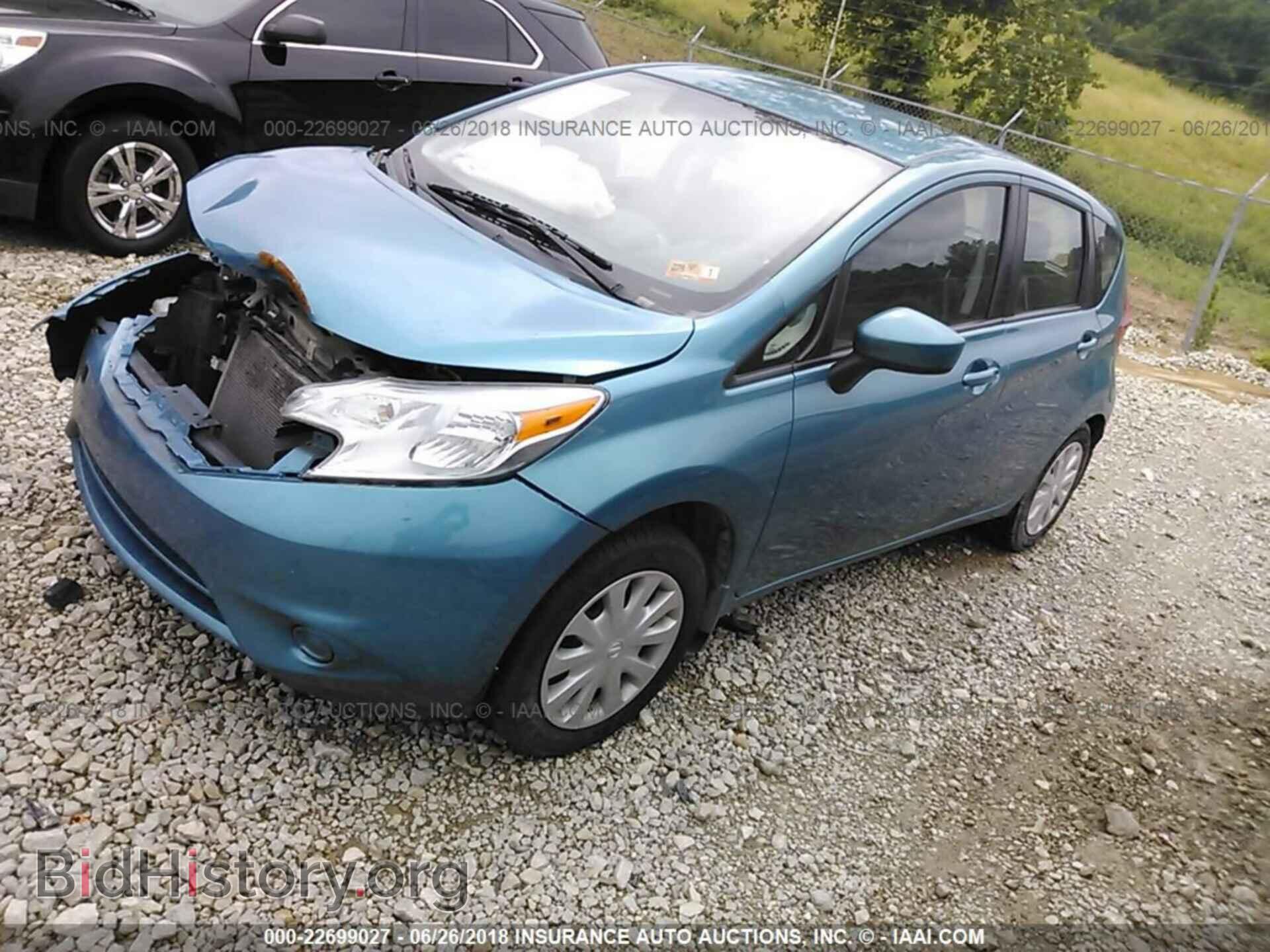 2015 Nissan Versa note - VIN: 3N1CE2CPXFL399940 - Фото 2