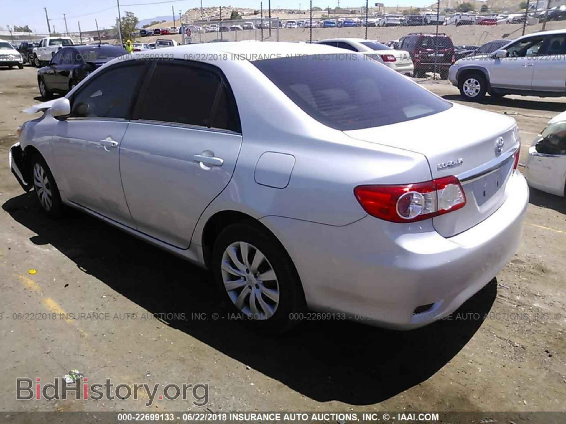 2013 Toyota Corolla - VIN: 5YFBU4EEXDP092318 - Фото 3