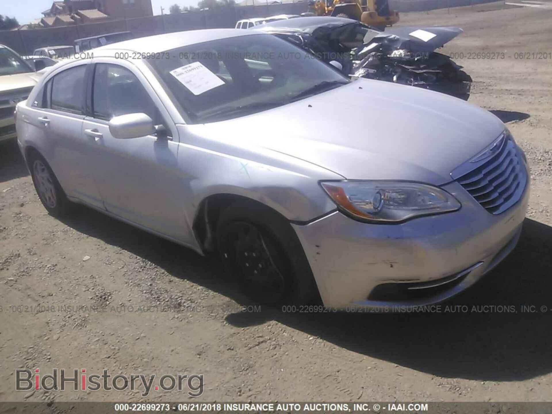 Фотография 1C3CCBAB9CN261879 - Chrysler 200 2012