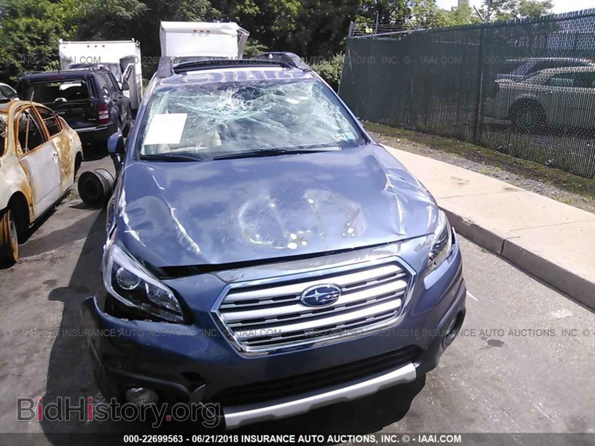 2016 Subaru Outback - VIN: 4S4BSANC5G3254657 - Photo 6