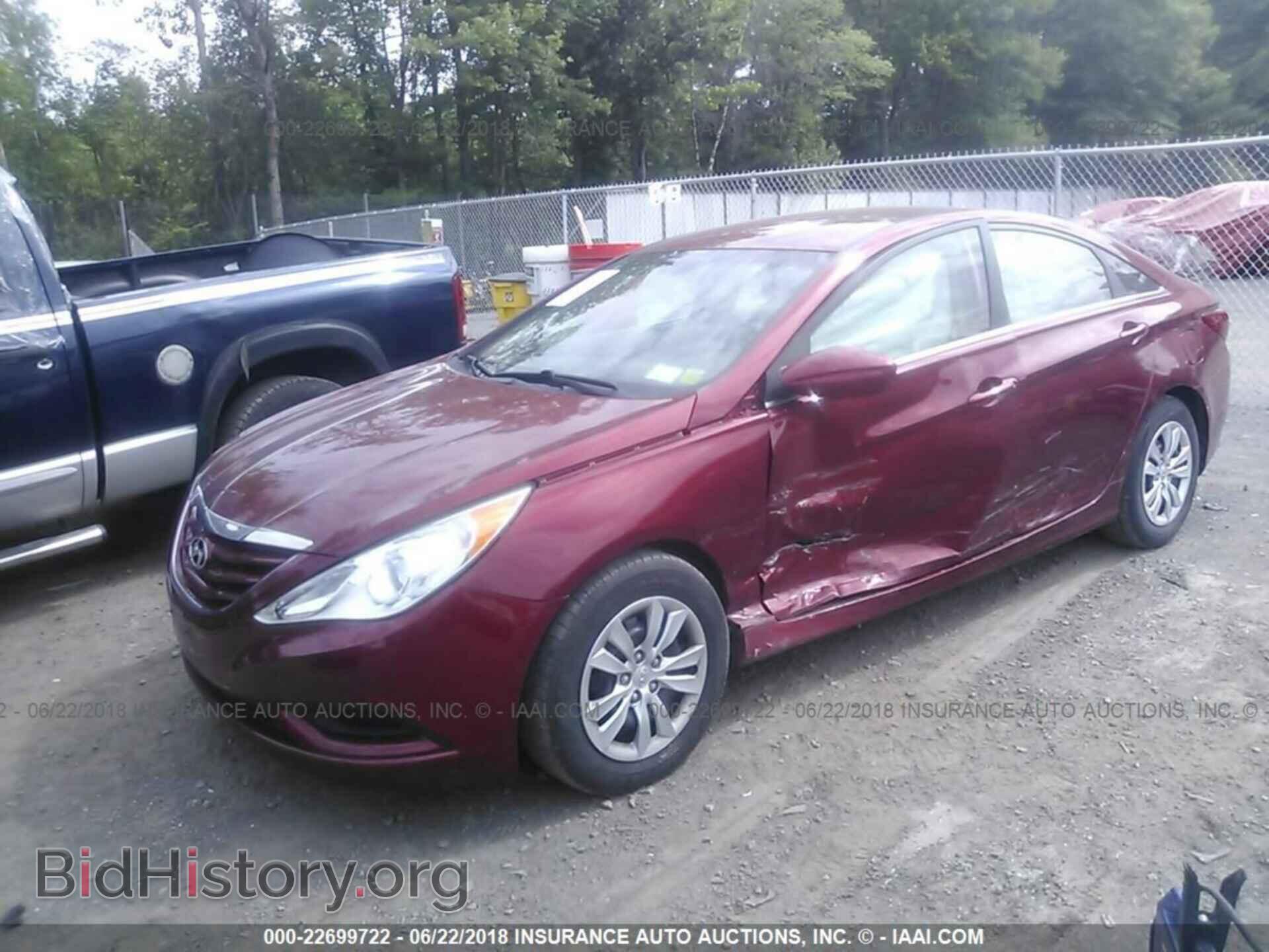 2012 Hyundai Sonata - VIN: 5NPEB4AC3CH450345 - Фото 2