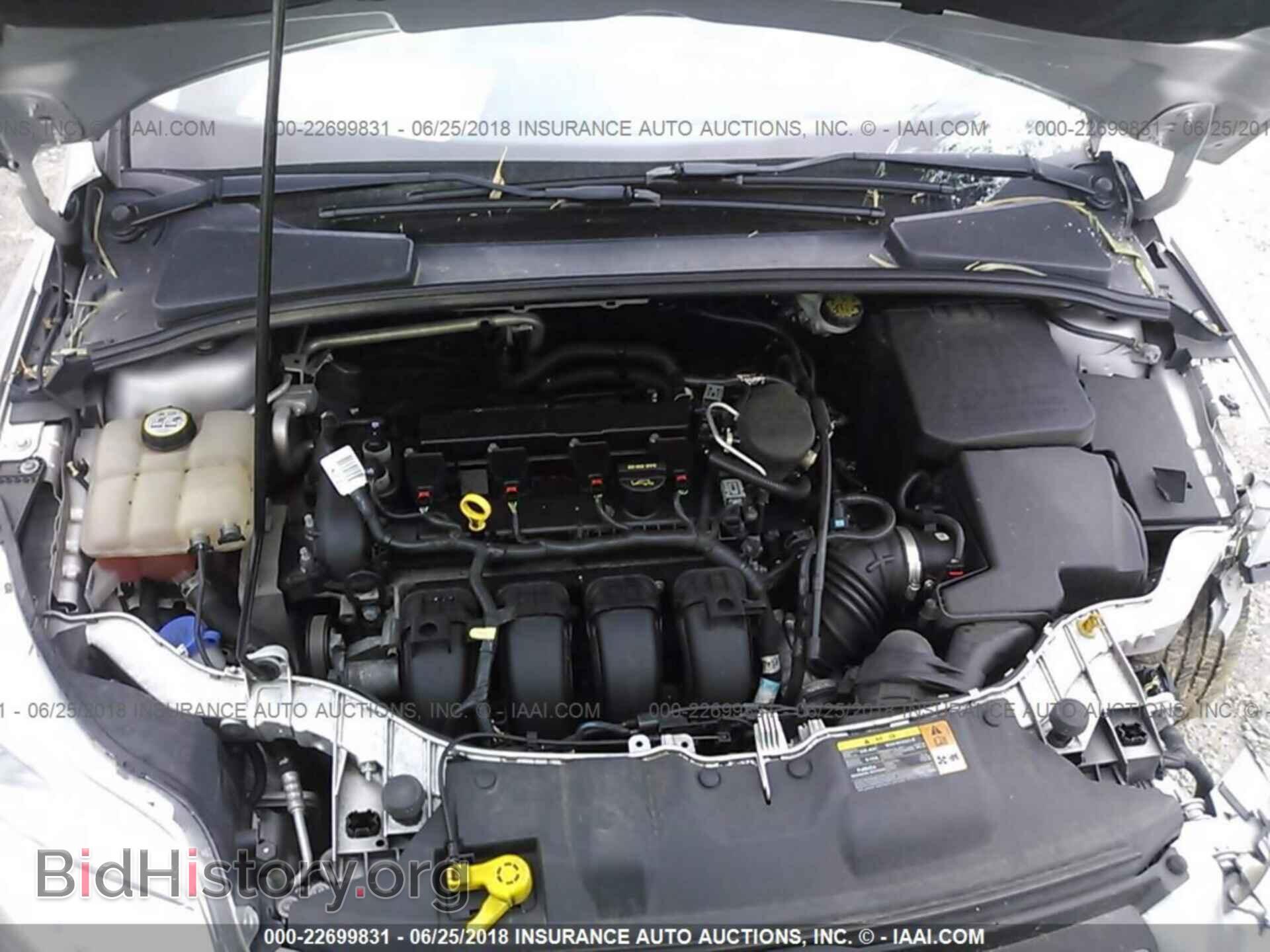 2013 Ford Focus - VIN: 1FADP3F22DL223318 - Photo 10