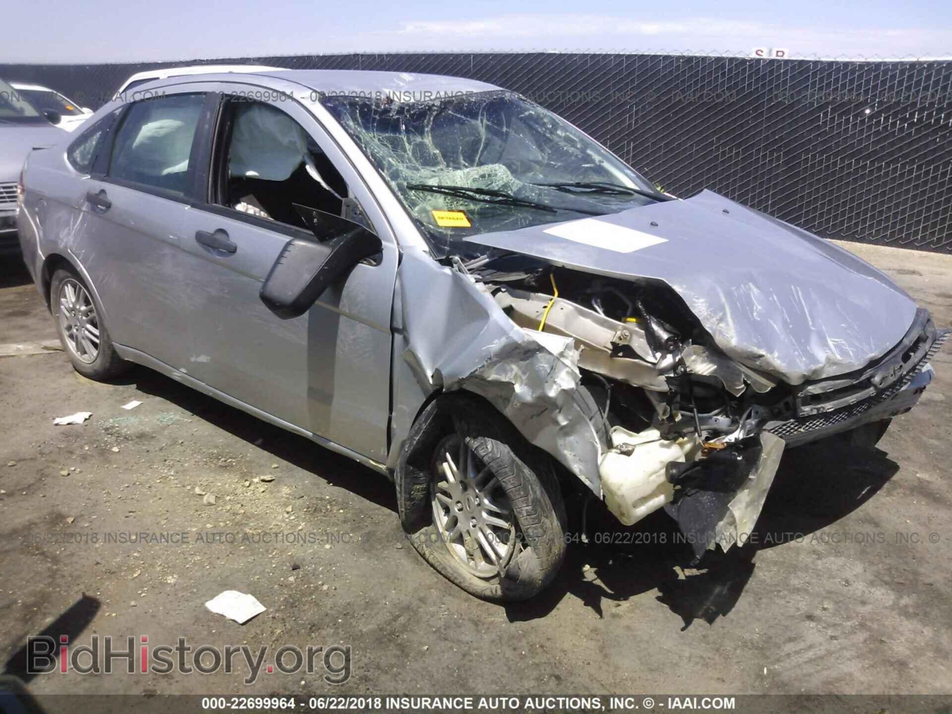 Photo 1FAHP3FN3BW136566 - Ford Focus 2011