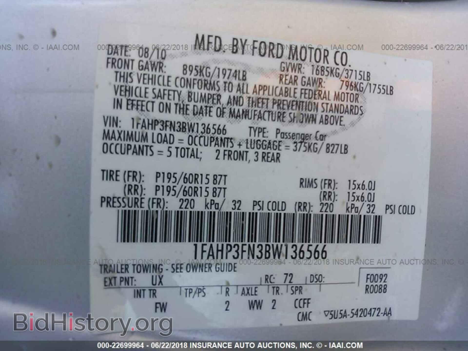 2011 Ford Focus - VIN: 1FAHP3FN3BW136566 - Photo 9