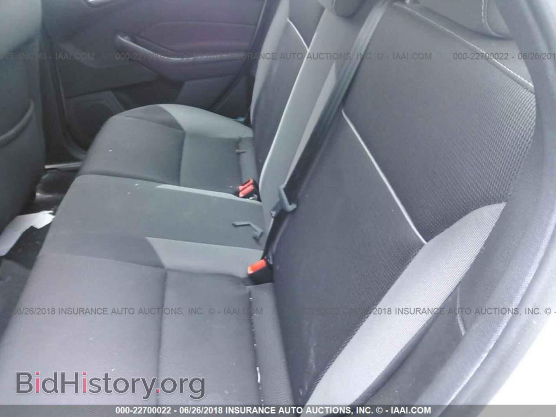 2014 Ford Focus - VIN: 1FADP3K2XEL265145 - Photo 8