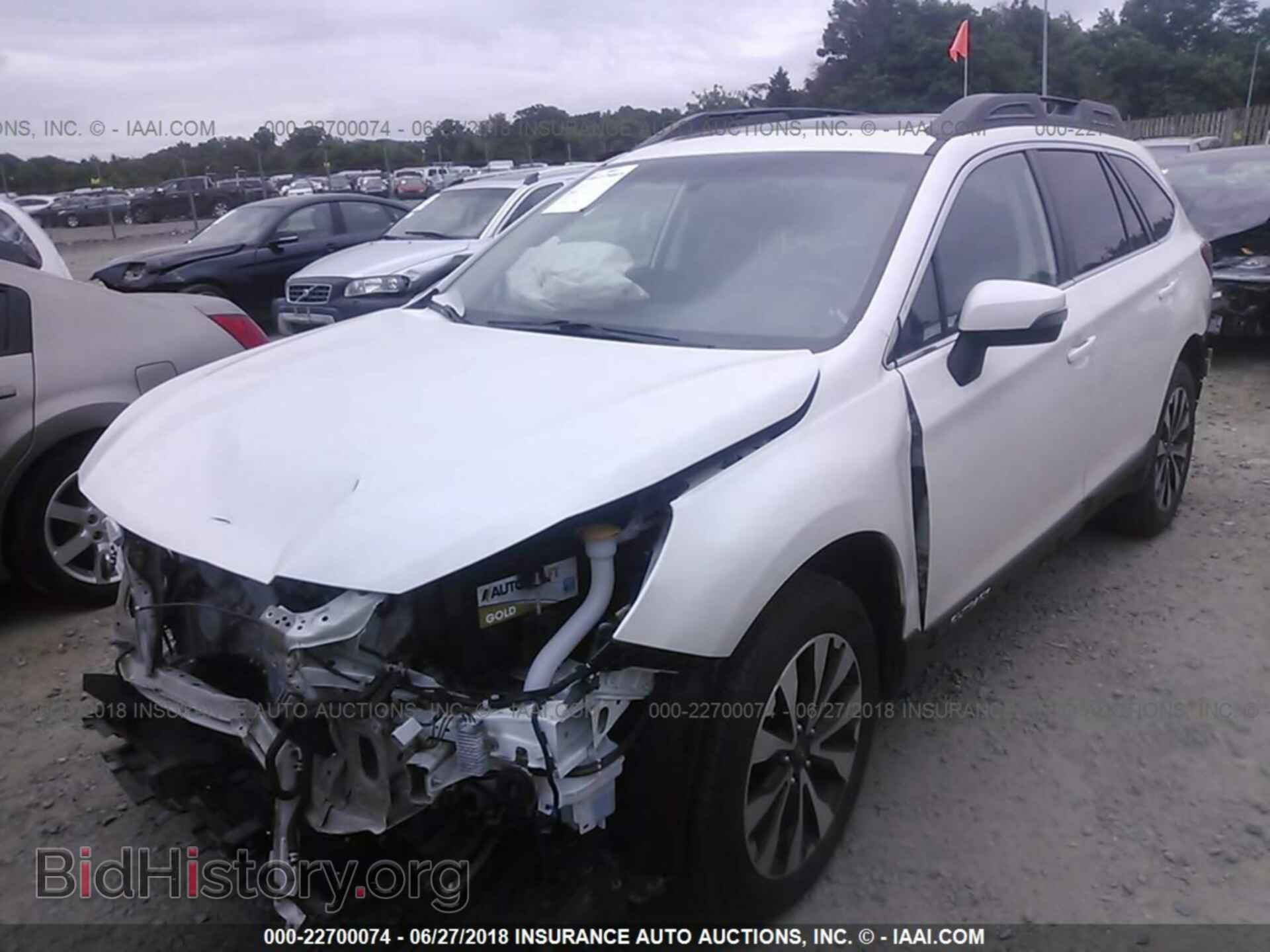 2017 Subaru Outback - VIN: 4S4BSEKC2H3217580 - Фото 2
