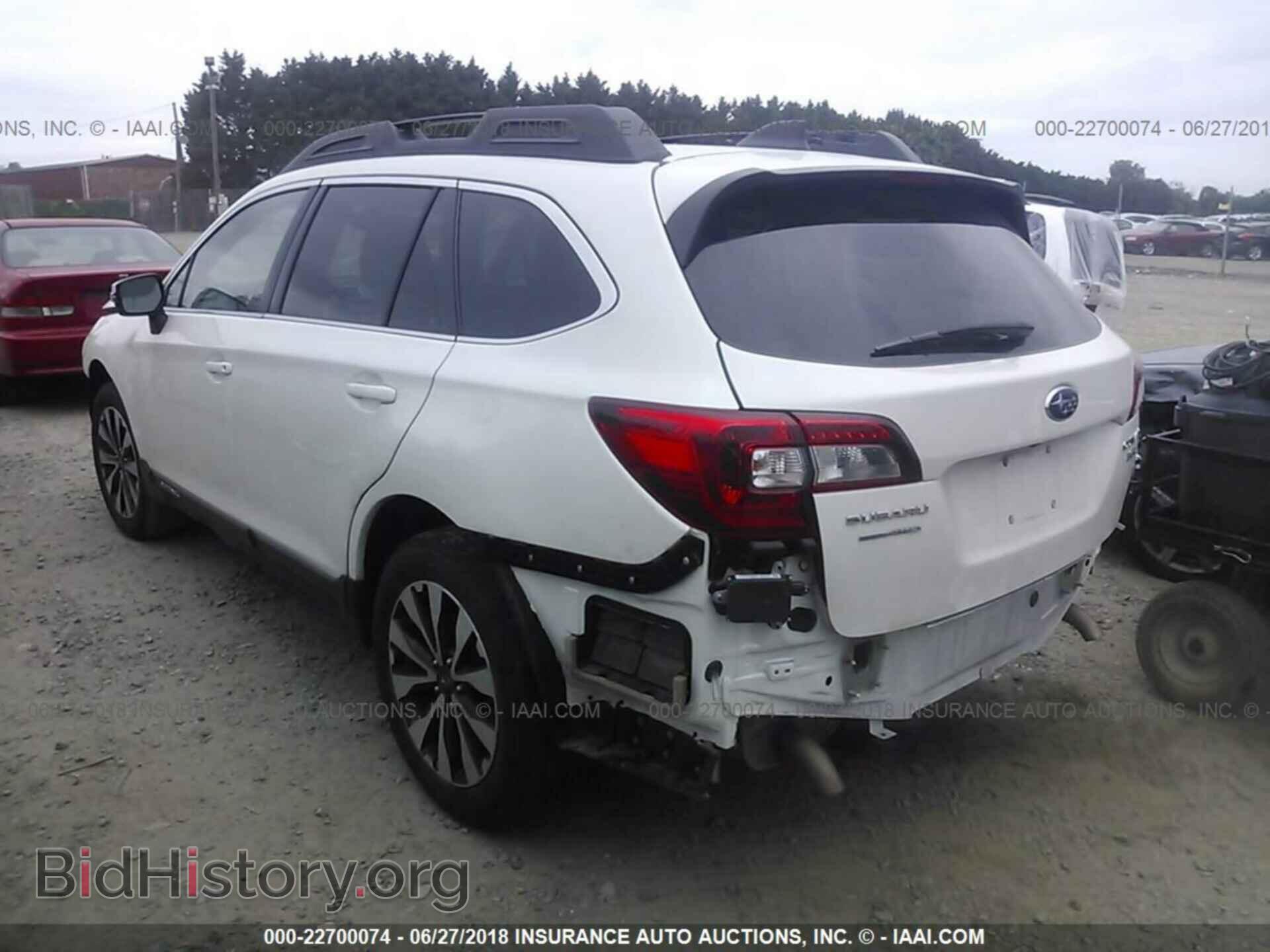 2017 Subaru Outback - VIN: 4S4BSEKC2H3217580 - Фото 3