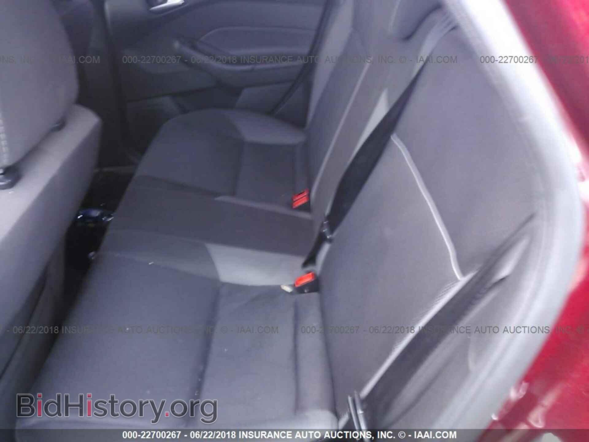 2013 Ford Focus - VIN: 1FADP3F20DL290001 - Photo 8