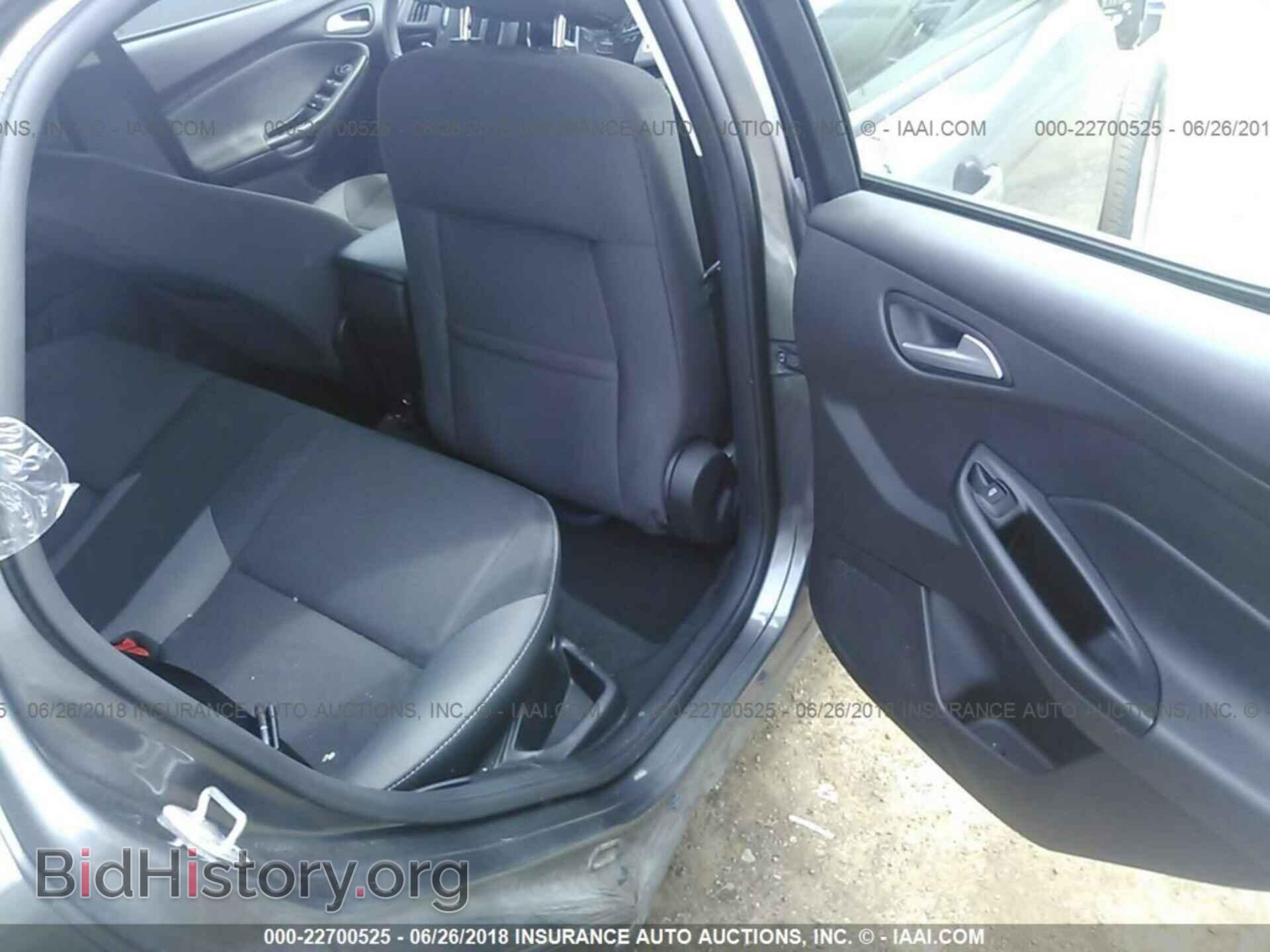 2014 Ford Focus - VIN: 1FADP3F2XEL106510 - Фото 8