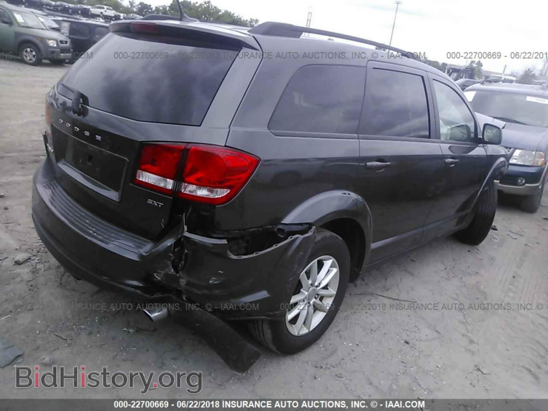 2015 Dodge Journey - VIN: 3C4PDDBG0FT526595 - Photo 4