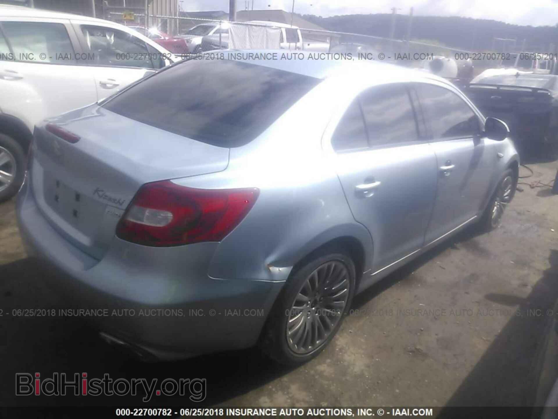 2011 SUZUKI KIZASHI - VIN: JS2RF9A35B6110504 - Photo 4
