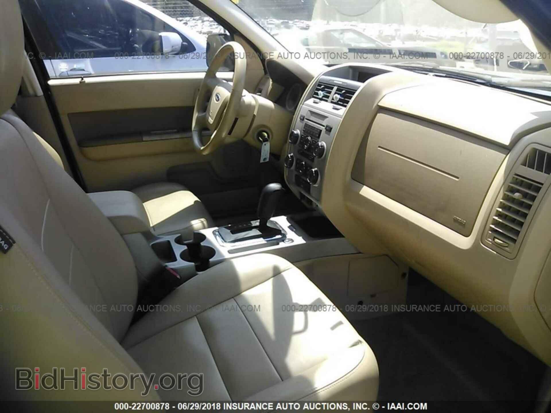 2011 Ford Escape - VIN: 1FMCU9DG1BKA96219 - Фото 5