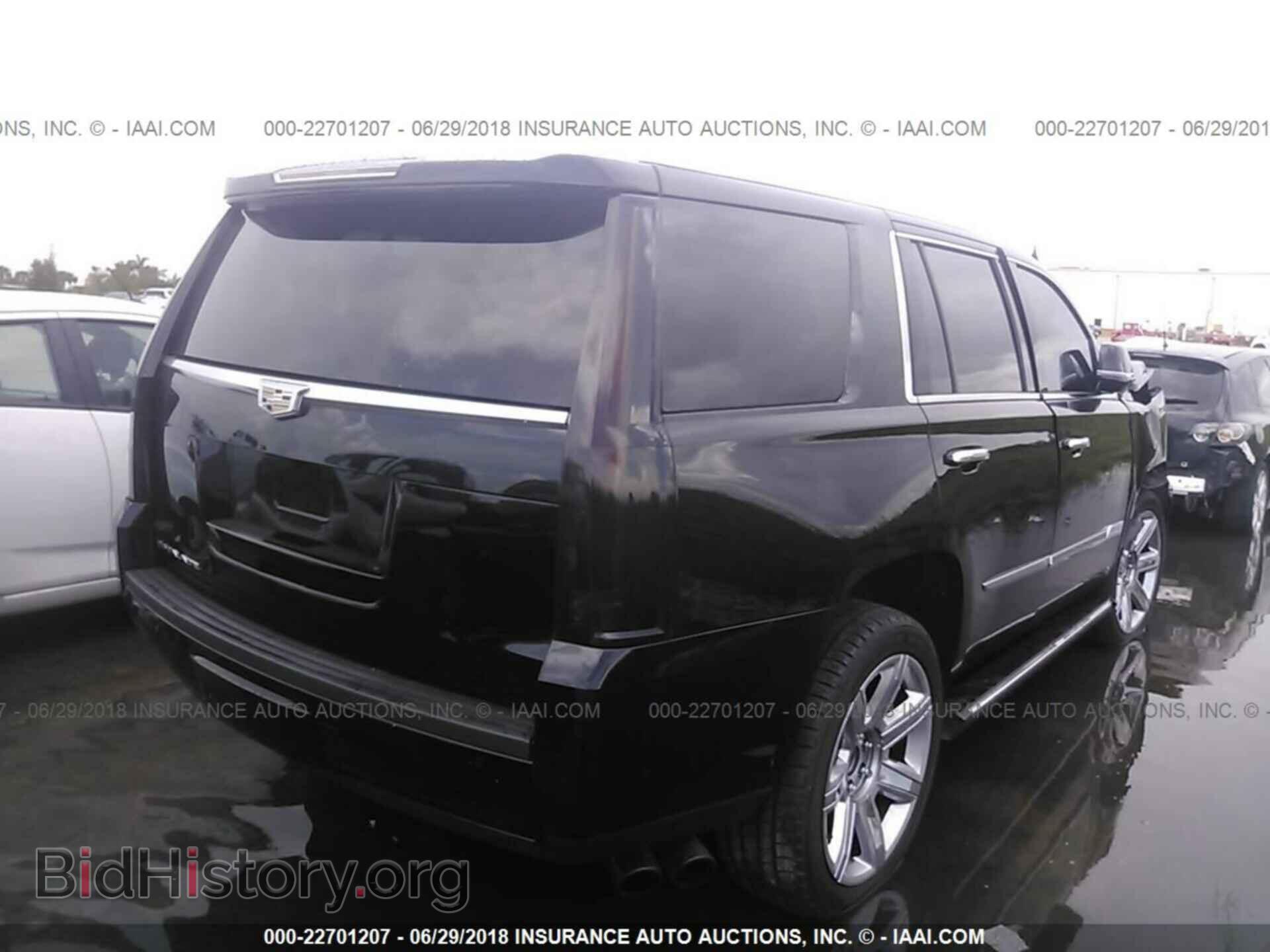 2017 Cadillac Escalade - VIN: 1GYS3DKJ2HR388914 - Фото 4