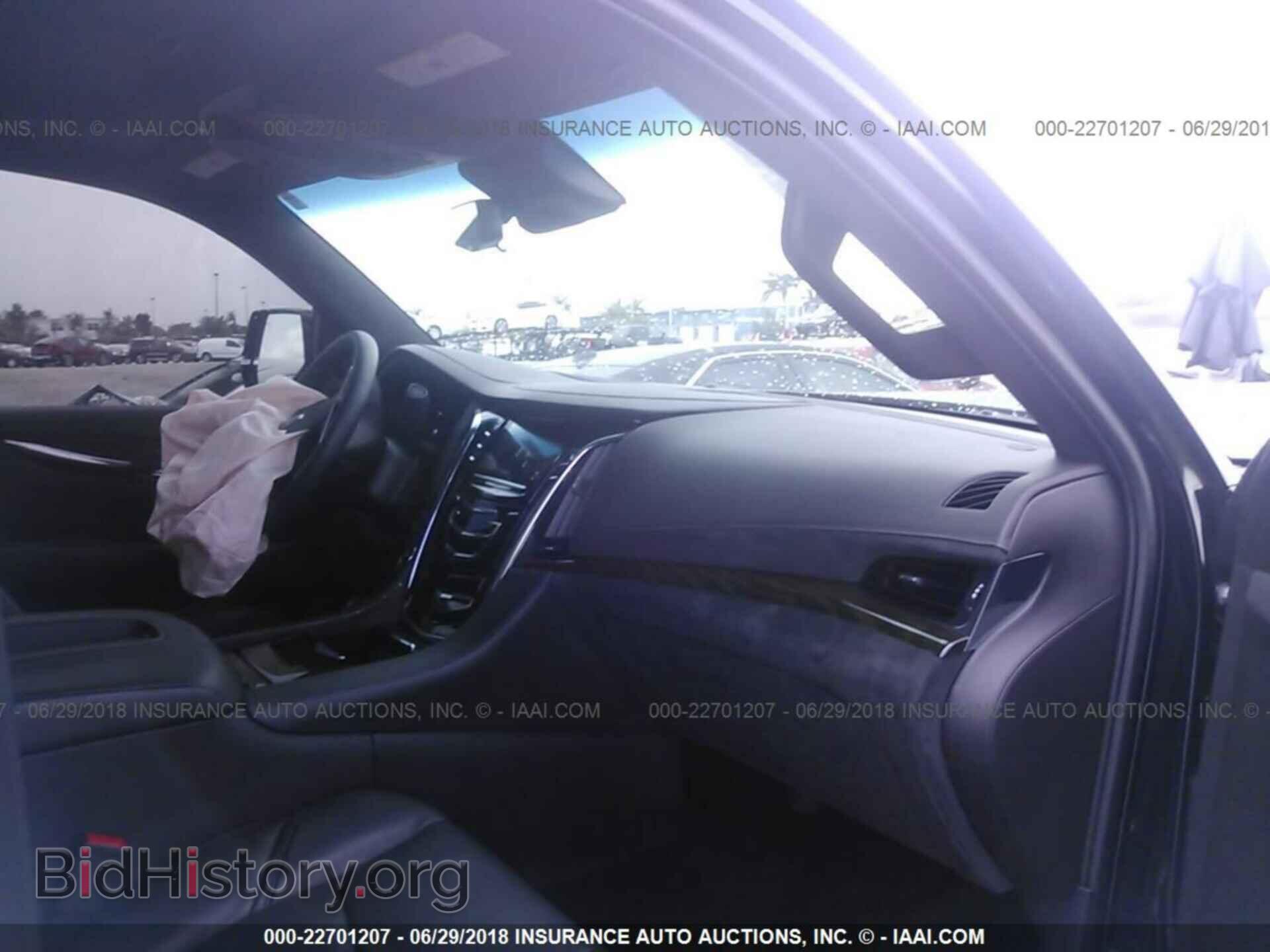 2017 Cadillac Escalade - VIN: 1GYS3DKJ2HR388914 - Фото 5