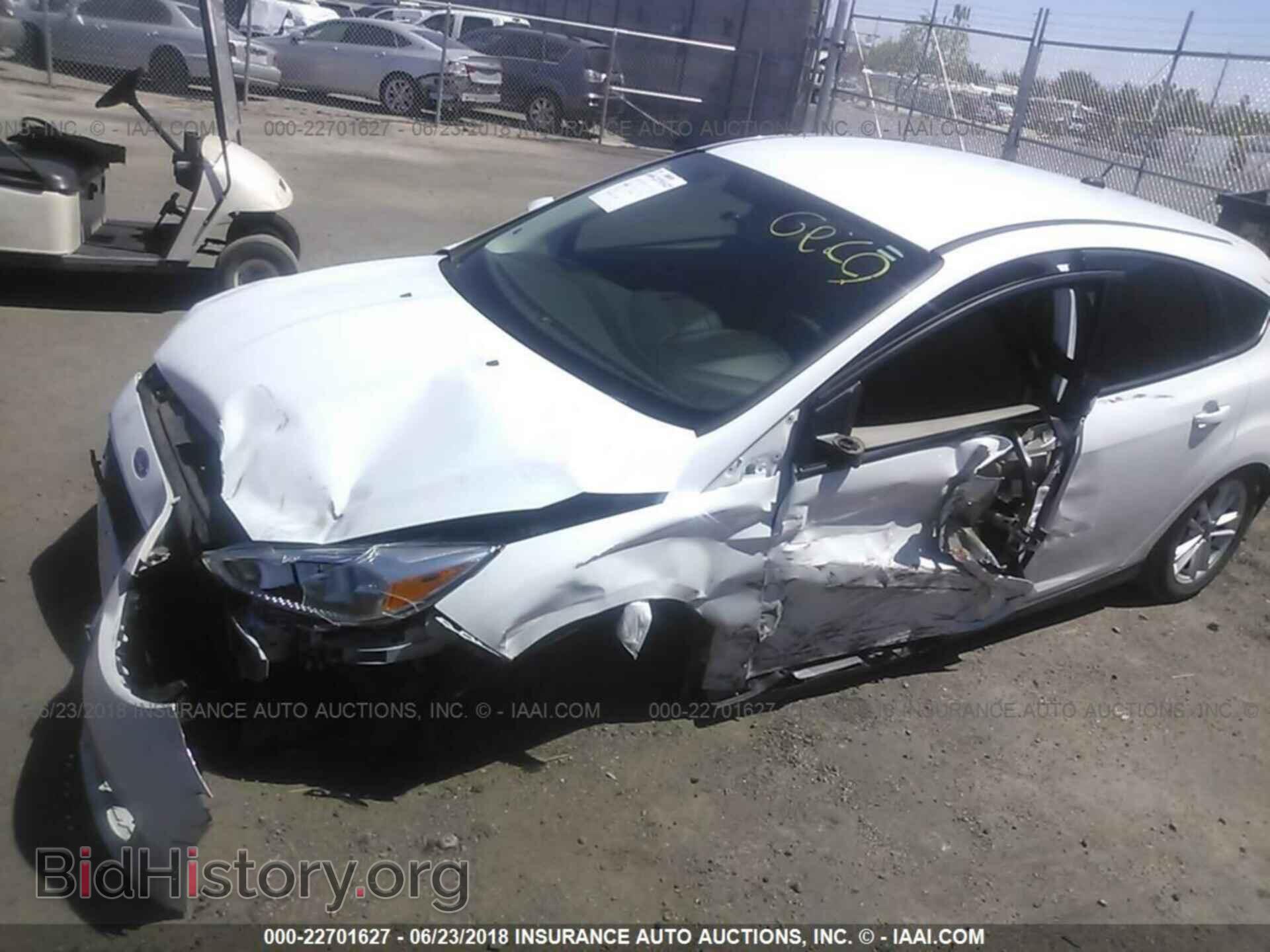 2016 Ford Focus - VIN: 1FADP3K22GL362536 - Photo 6