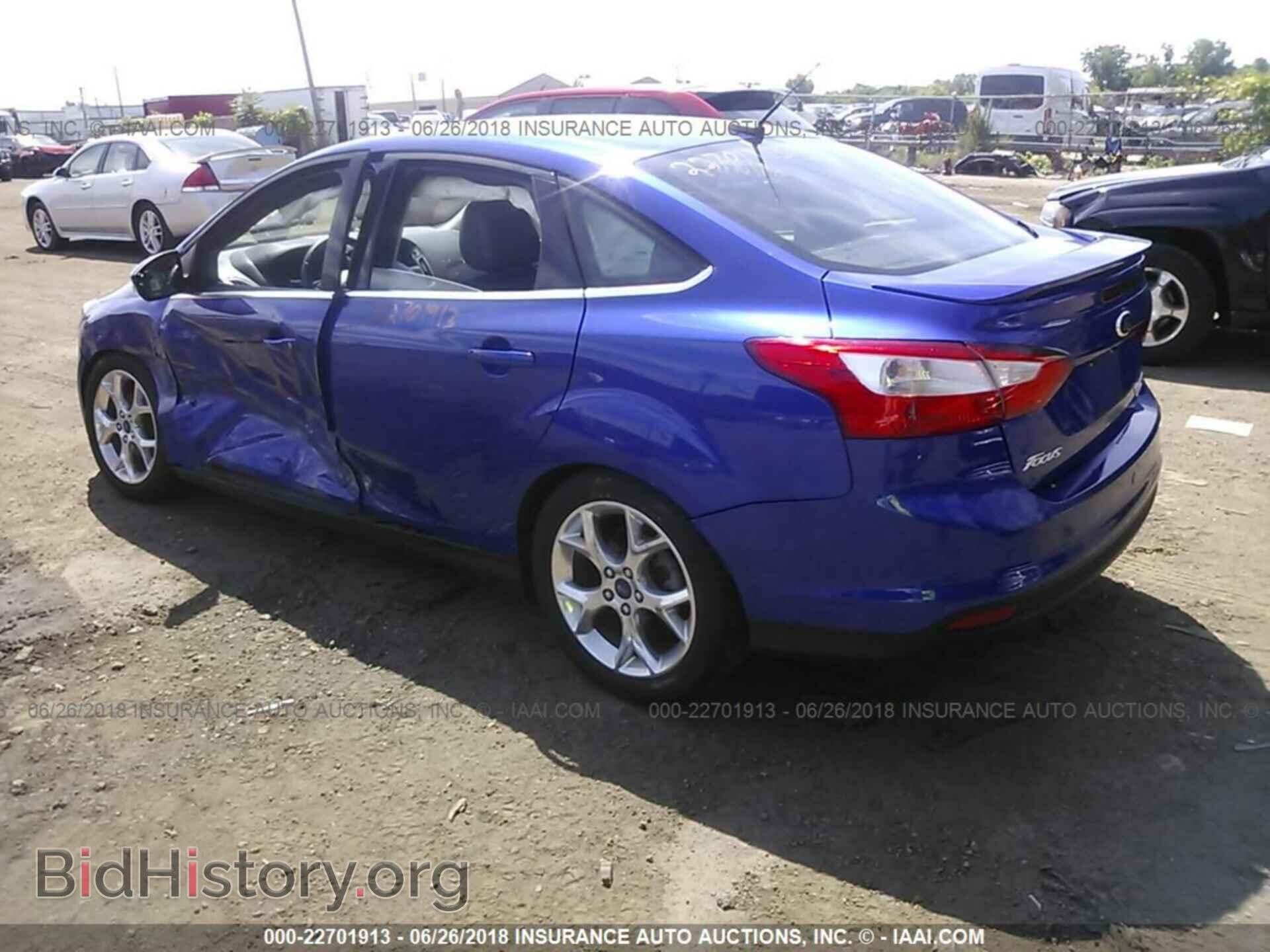 2014 Ford Focus - VIN: 1FADP3J22EL195027 - Фото 3