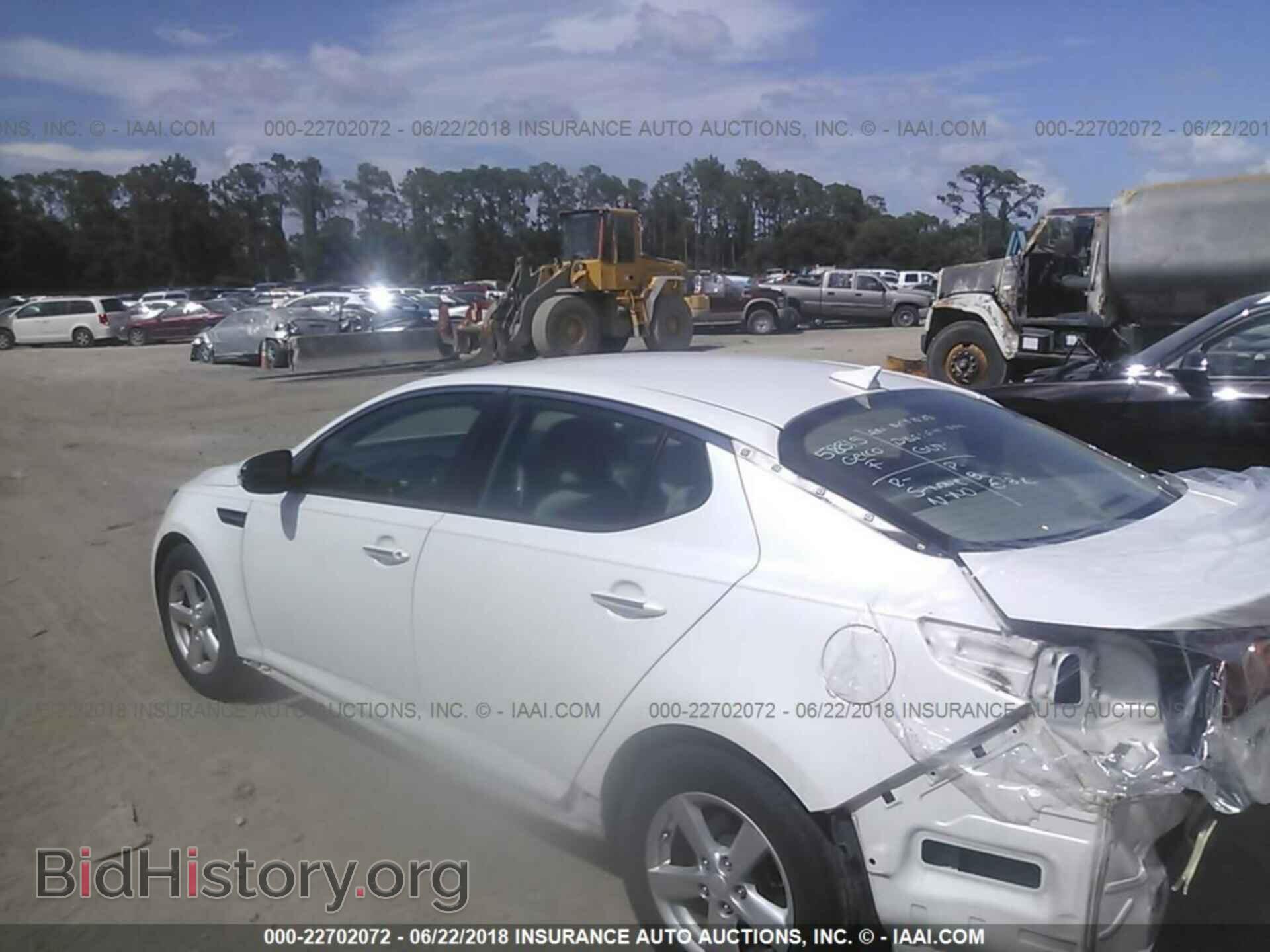 2014 Kia Optima - VIN: KNAGM4A76E5524296 - Photo 3