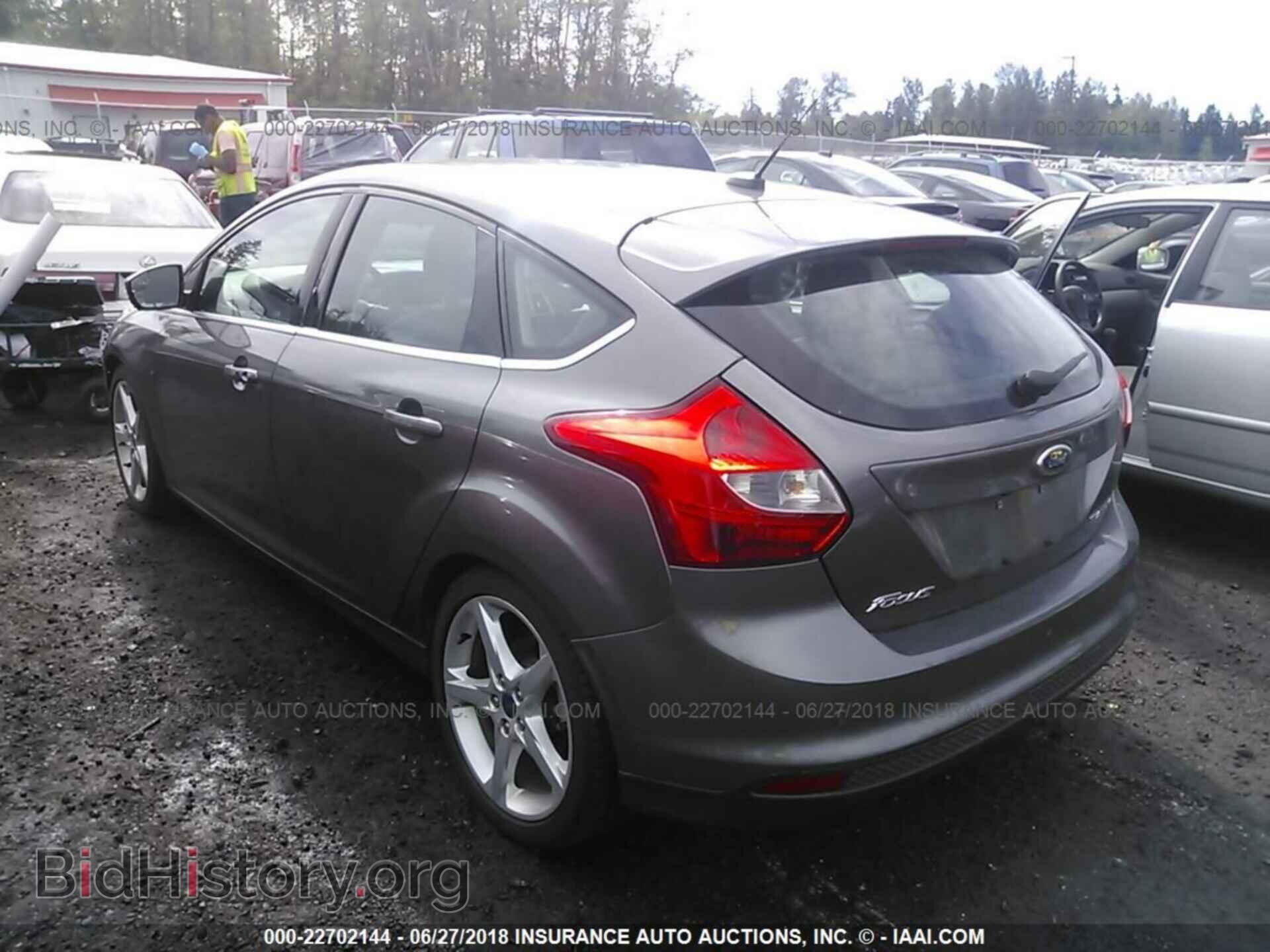 2014 Ford Focus - VIN: 1FADP3N24EL118976 - Фото 3