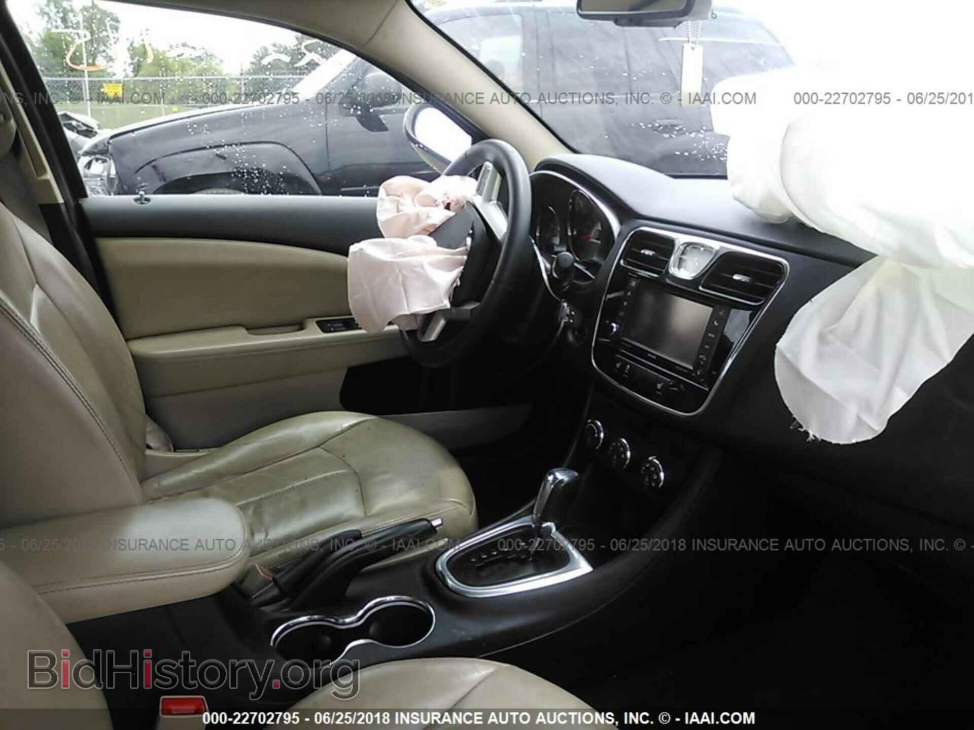 2013 Chrysler 200 - VIN: 1C3CCBCG8DN543764 - Фото 5