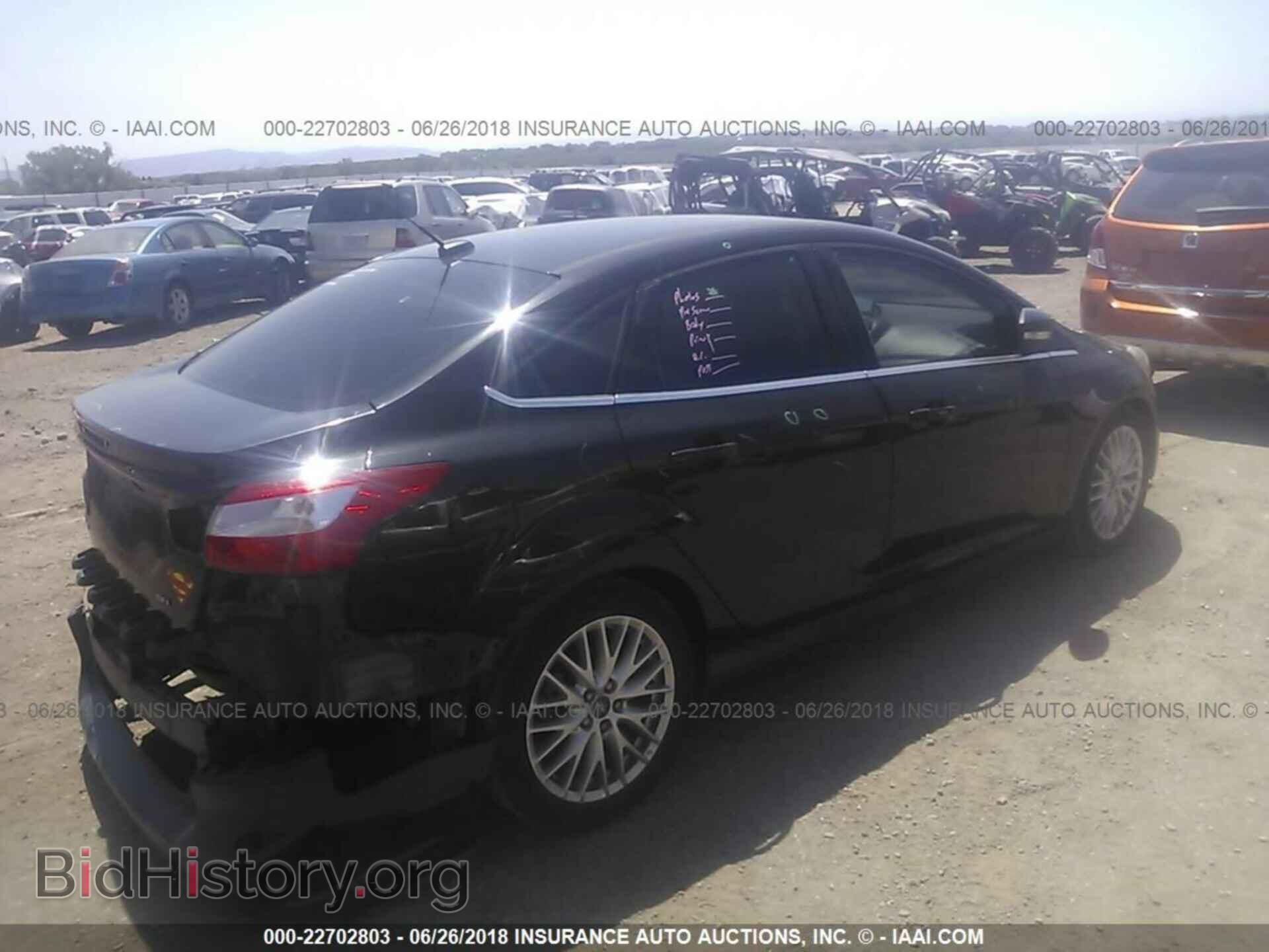 2012 Ford Focus - VIN: 1FAHP3H26CL146756 - Фото 4