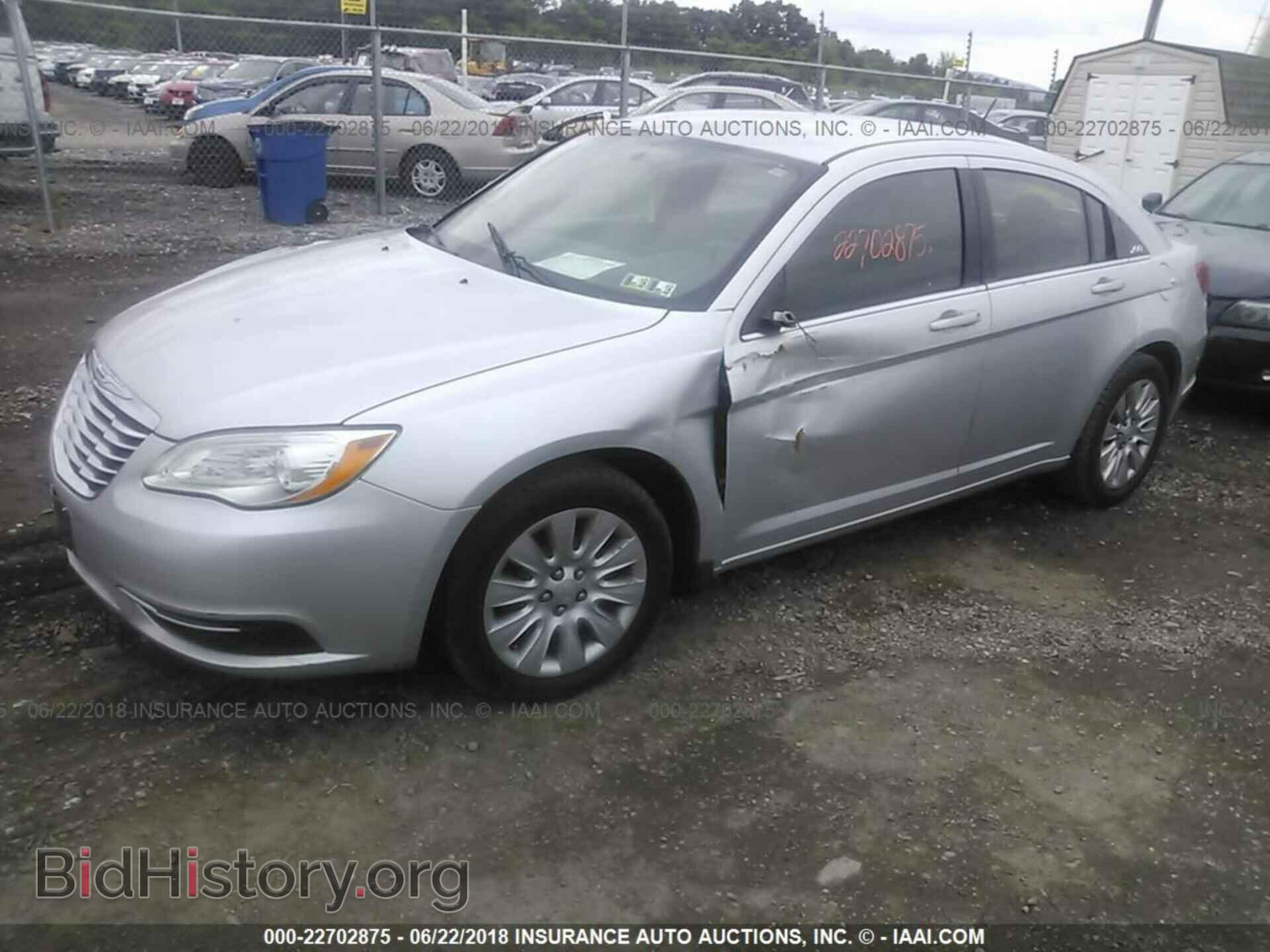 2012 Chrysler 200 - VIN: 1C3CCBAB5CN170771 - Фото 2
