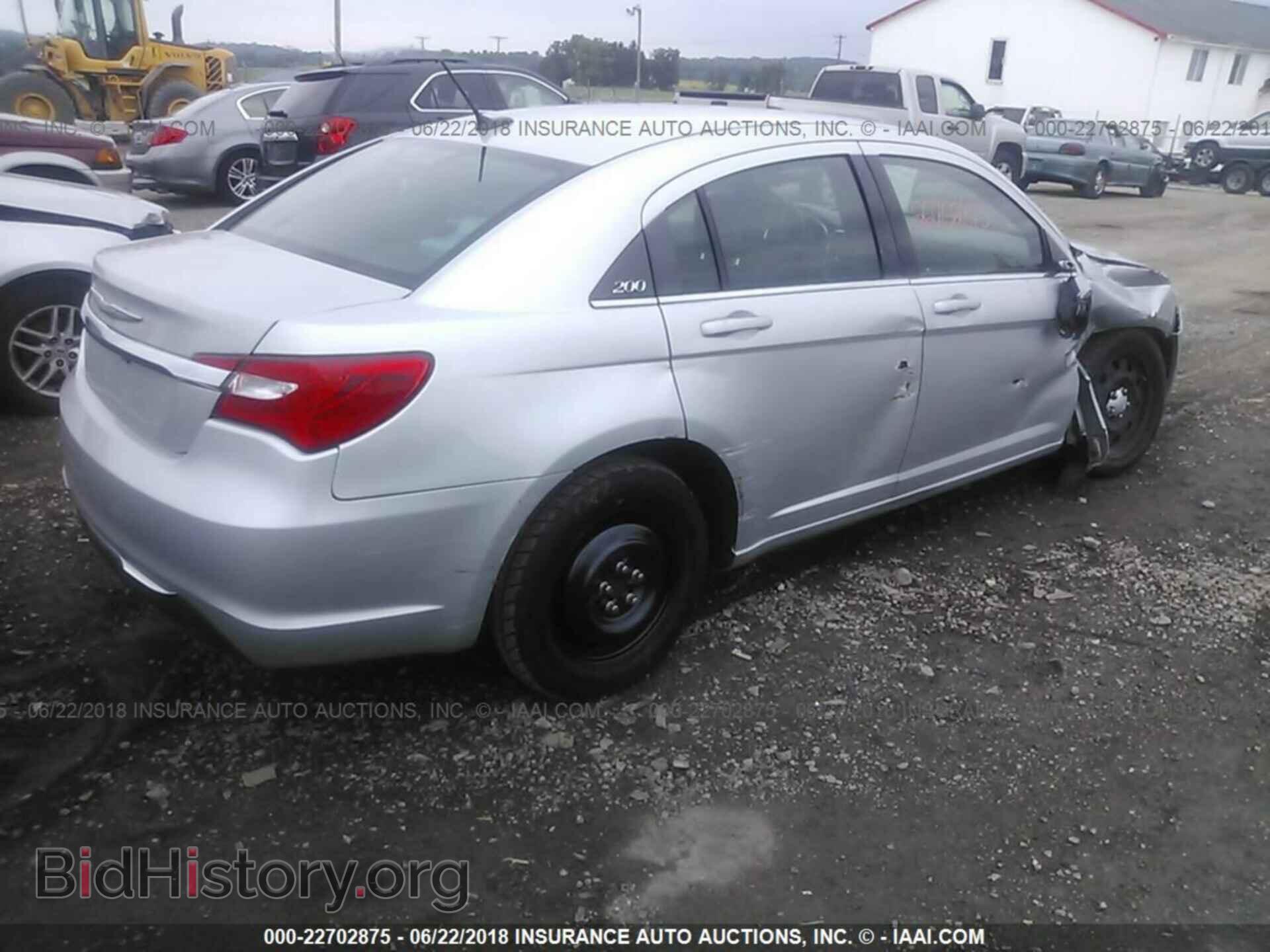 2012 Chrysler 200 - VIN: 1C3CCBAB5CN170771 - Фото 4