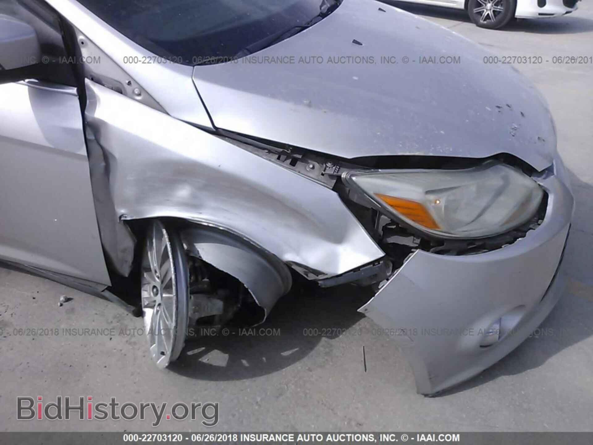 2012 Ford Focus - VIN: 1FAHP3M26CL374424 - Photo 6