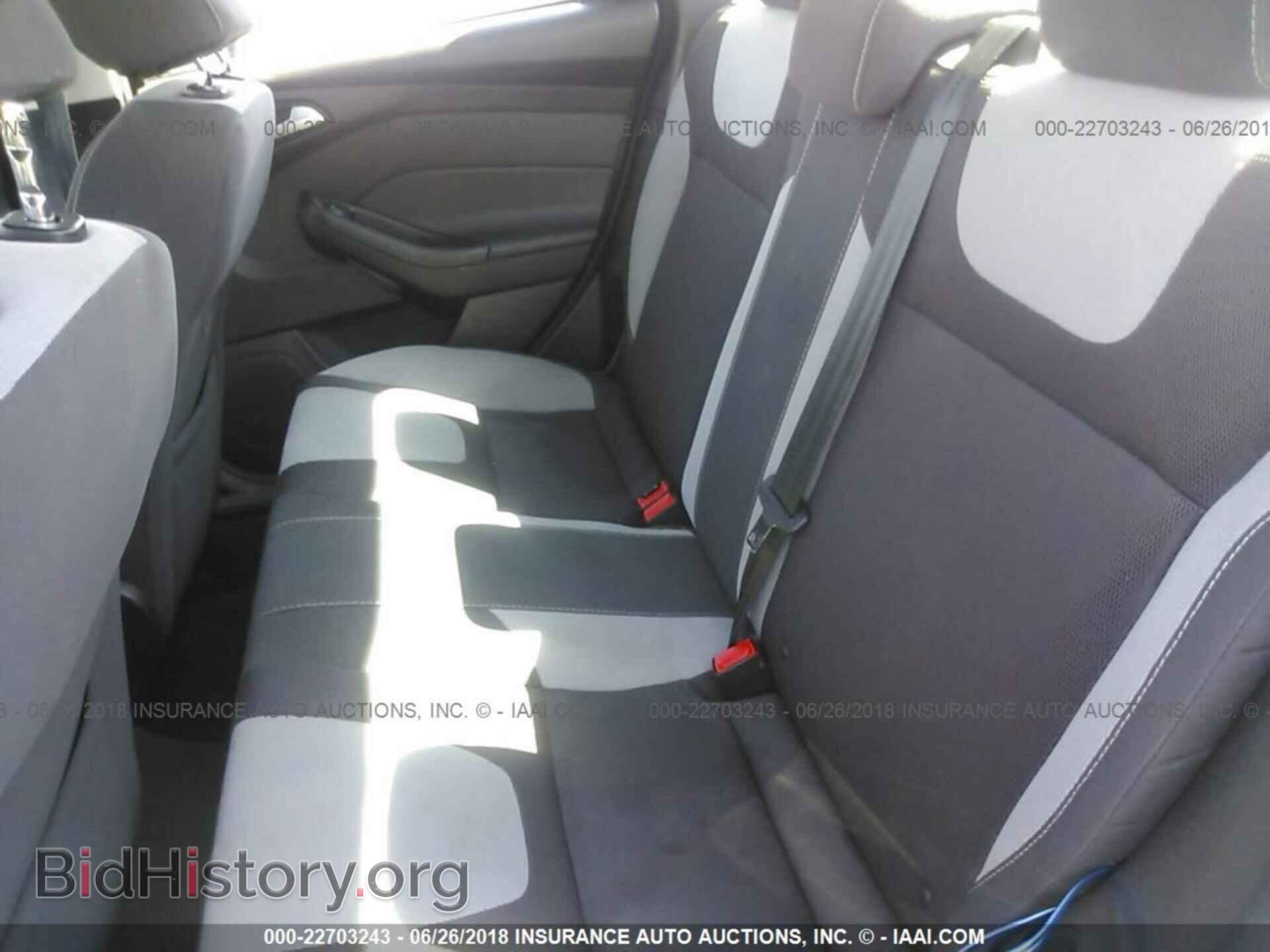 2014 Ford Focus - VIN: 1FADP3F21EL199160 - Photo 8