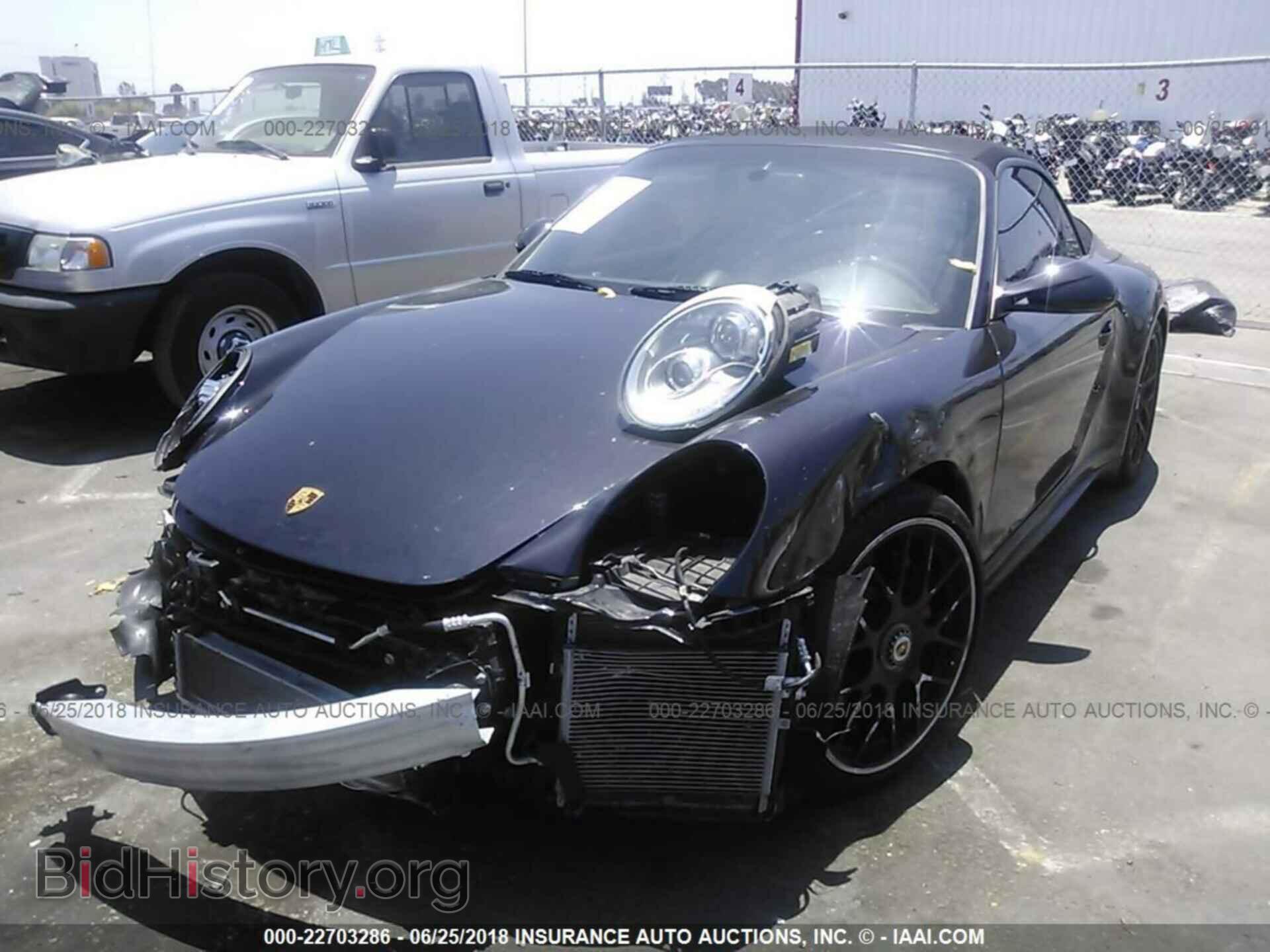 2011 Porsche 911 - VIN: WP0CB2A95BS754812 - Фото 2