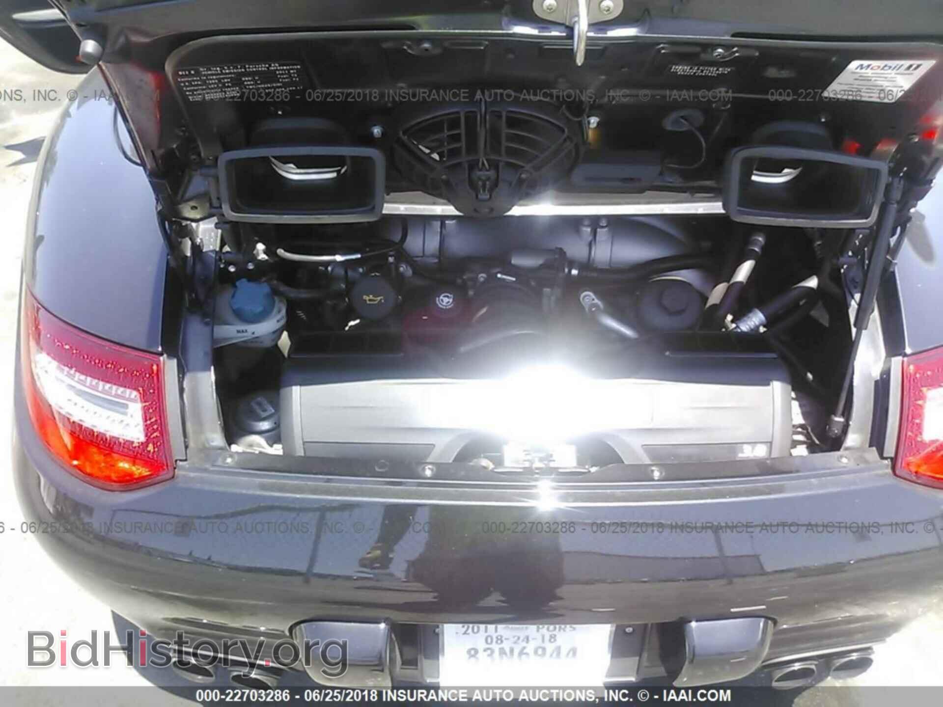 2011 Porsche 911 - VIN: WP0CB2A95BS754812 - Фото 10