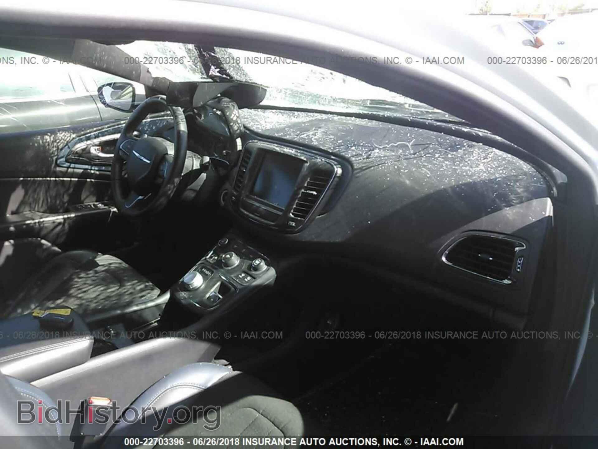 2016 Chrysler 200 - VIN: 1C3CCCBB2GN123899 - Photo 5