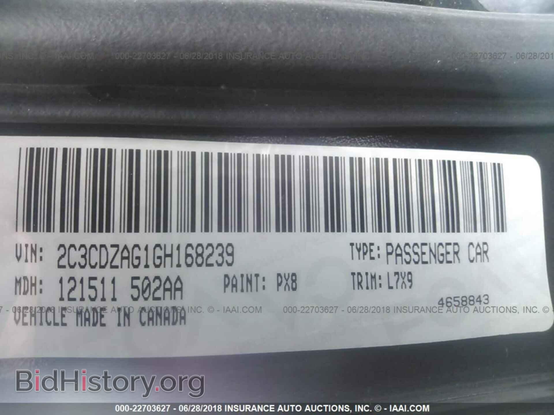 2016 Dodge Challenger - VIN: 2C3CDZAG1GH168239 - Photo 9