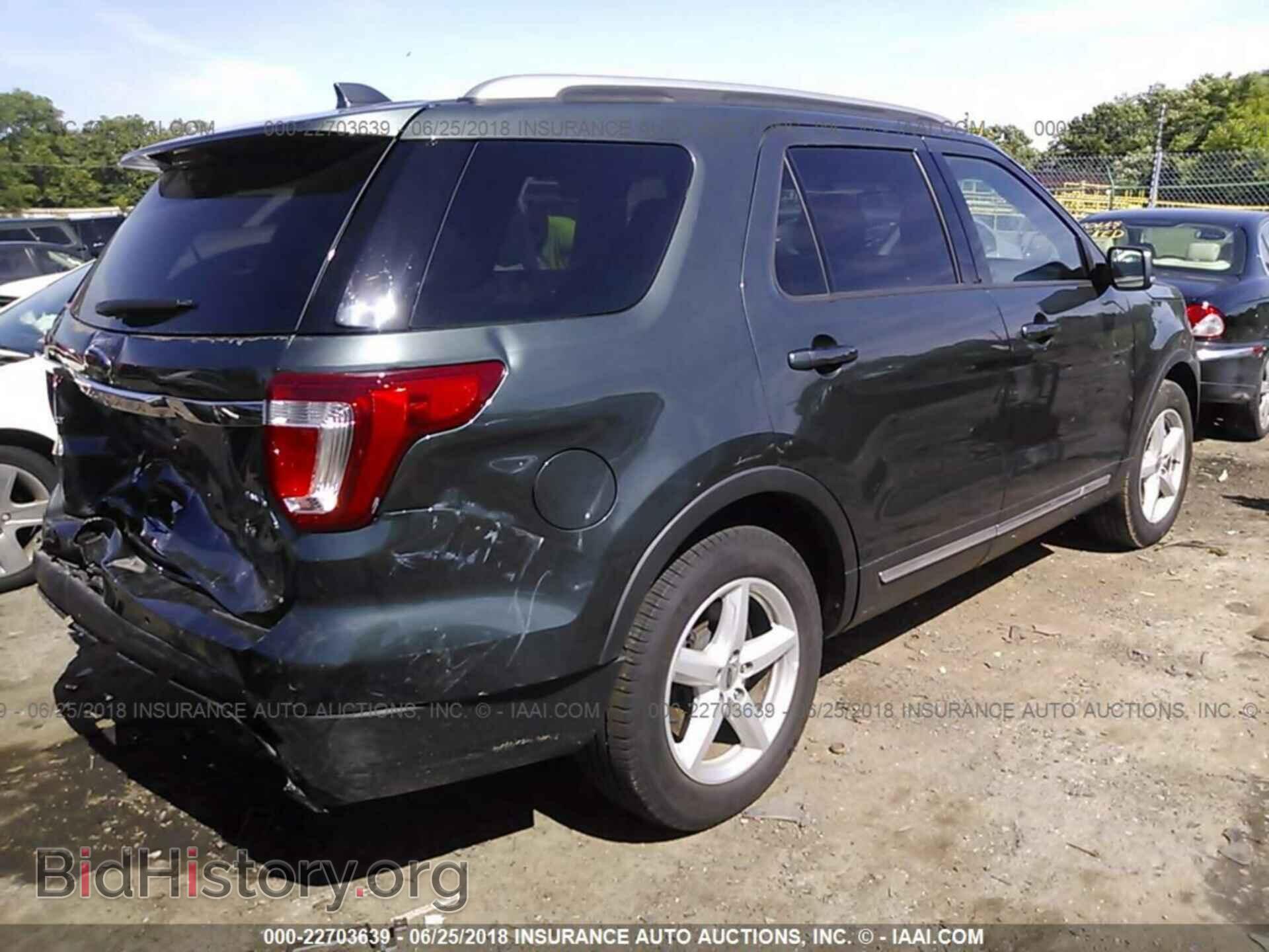 2016 Ford Explorer - VIN: 1FM5K8D86GGB97784 - Photo 4