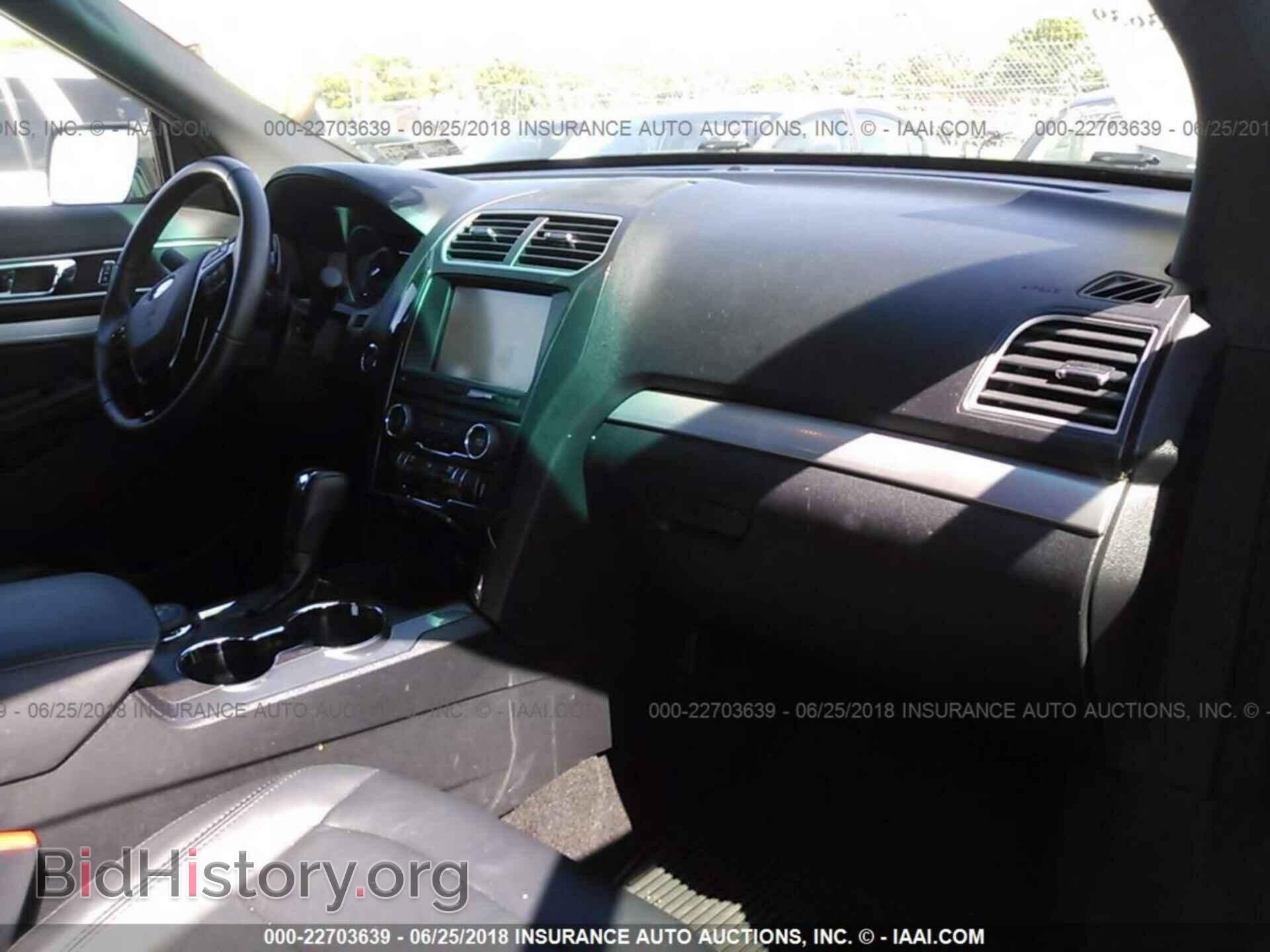 2016 Ford Explorer - VIN: 1FM5K8D86GGB97784 - Photo 5