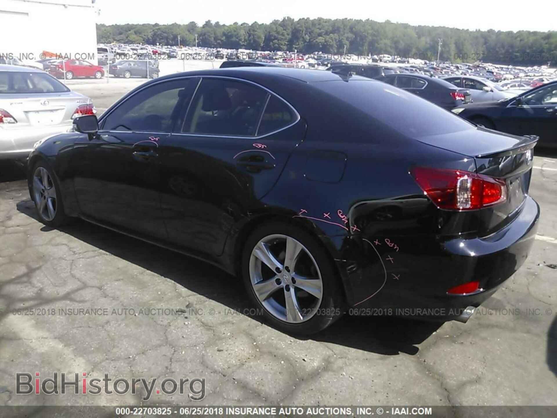 2011 Lexus Is - VIN: JTHBF5C26B5156131 - Photo 3