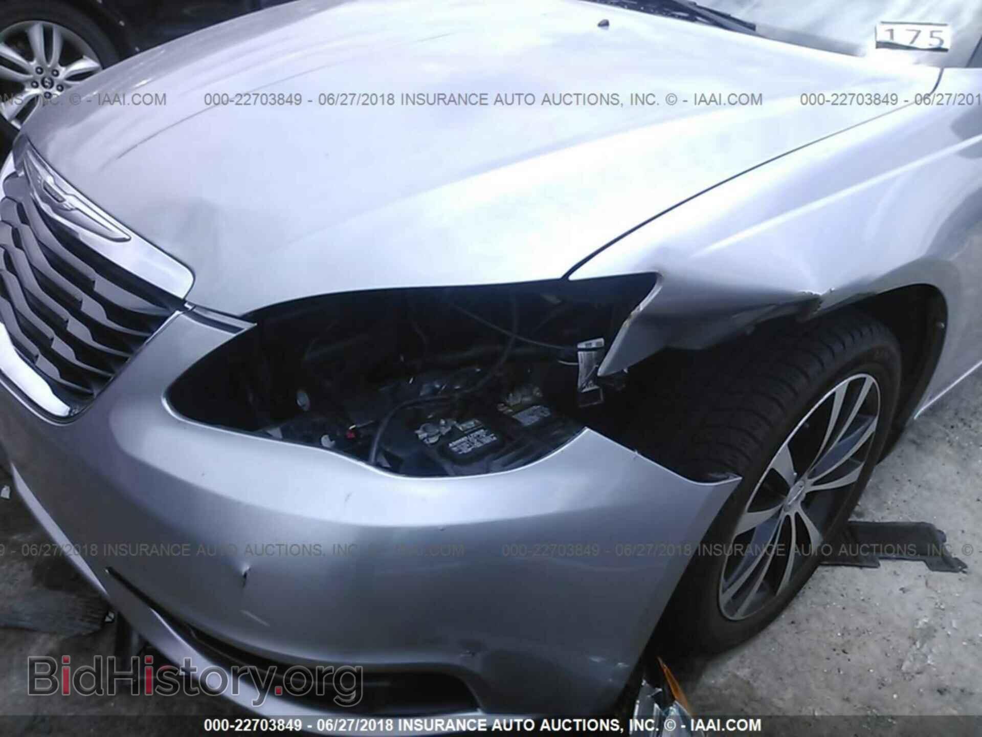 2013 Chrysler 200 - VIN: 1C3CCBBB4DN512677 - Фото 6