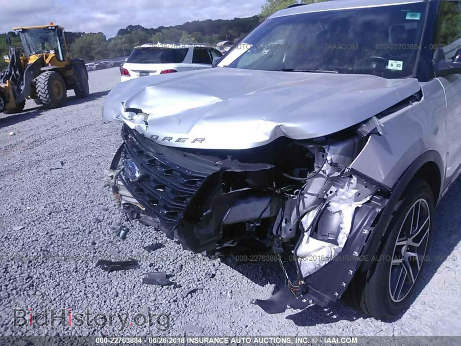 2016 Ford Explorer - VIN: 1FM5K8GT0GGA60078 - Photo 6