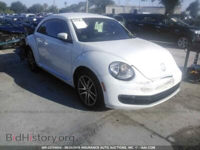 2012 Volkswagen BEETLE, white — VIN 3VWJP7AT8CM641154, IAAI