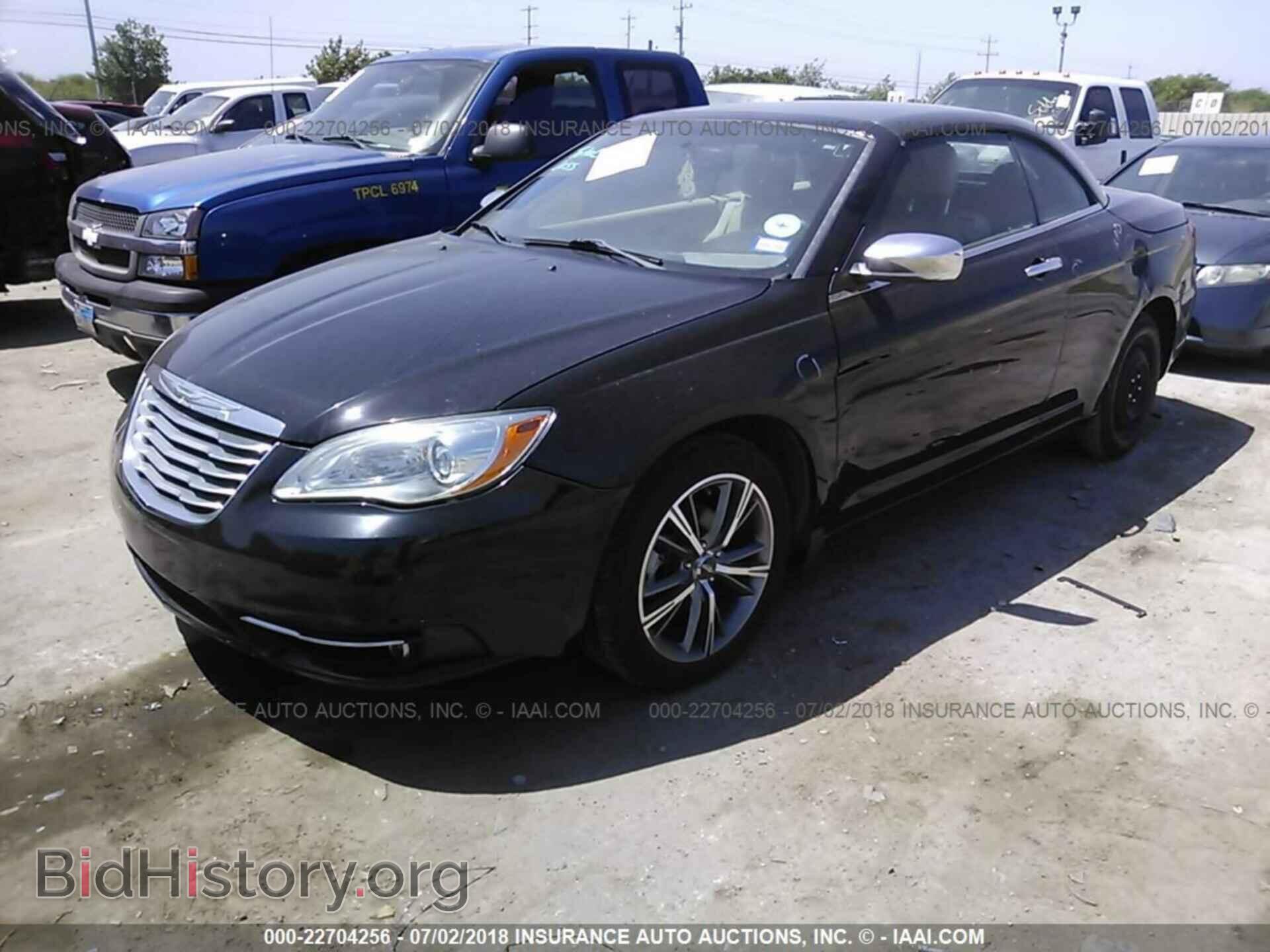 2012 Chrysler 200 - VIN: 1C3BCBFG0CN211503 - Фото 2