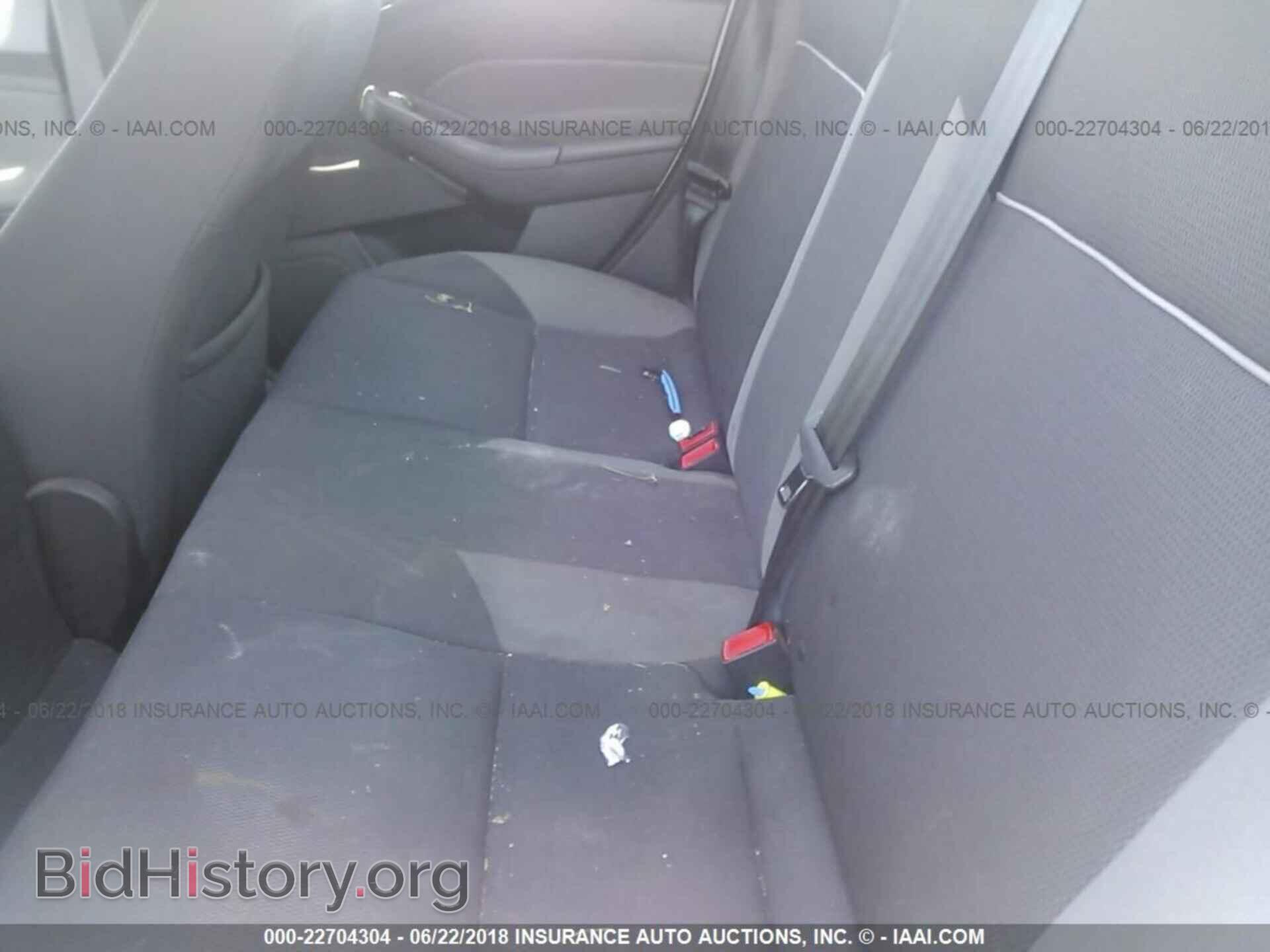 2012 Ford Focus - VIN: 1FAHP3F27CL403619 - Photo 8