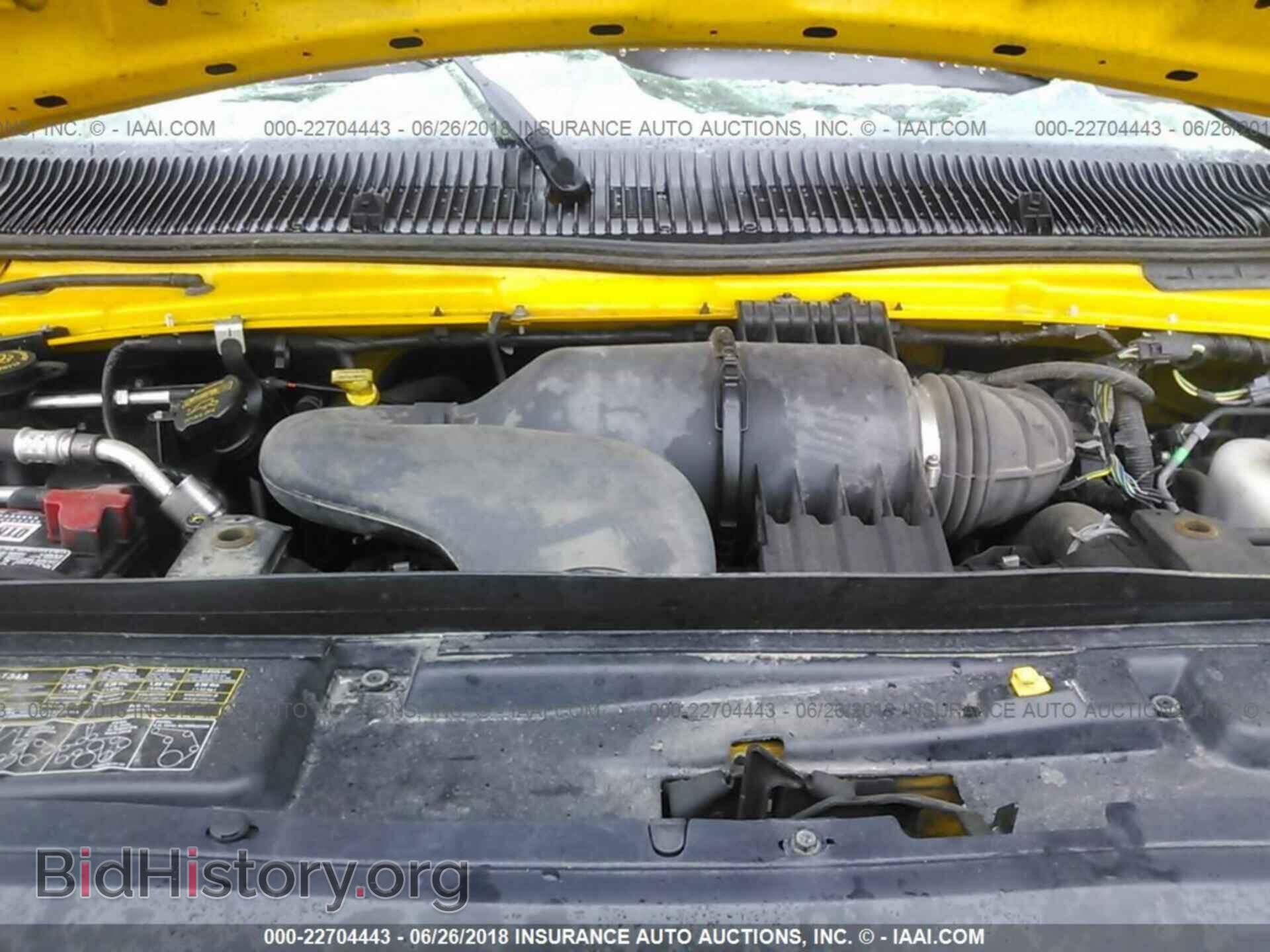 2015 Ford Econoline - VIN: 1FDWE3FS5FDA16374 - Photo 9