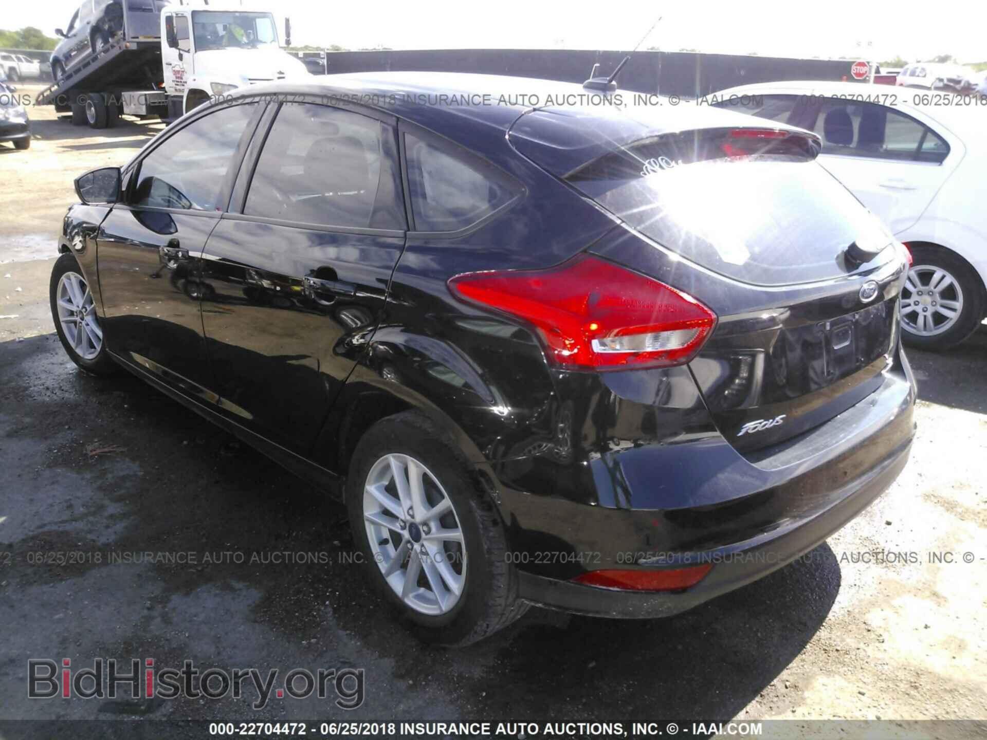 2016 Ford Focus - VIN: 1FADP3K2XGL213744 - Фото 3
