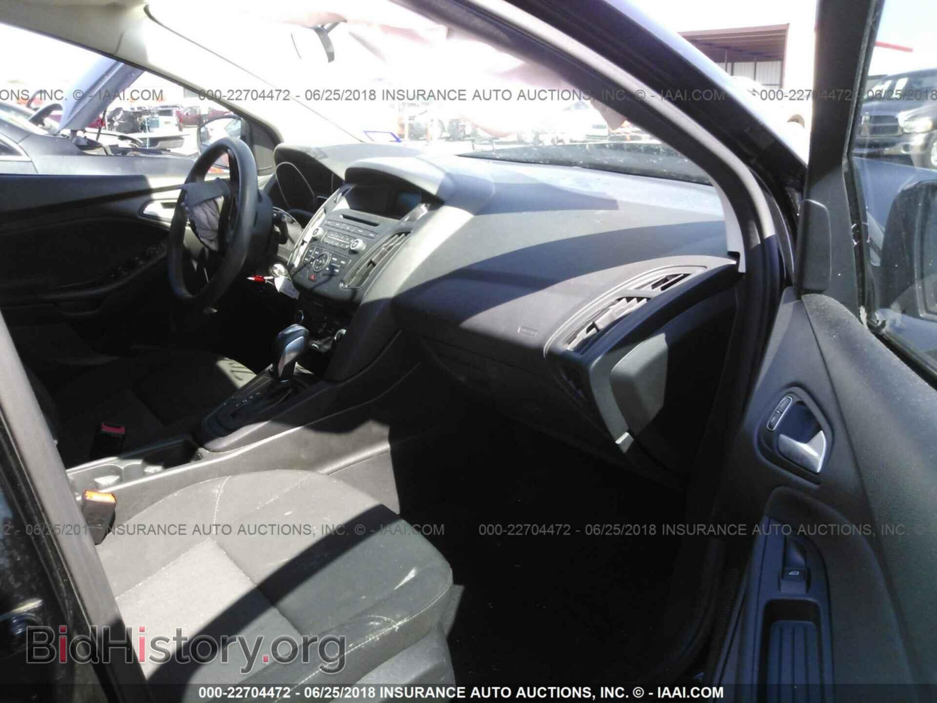 2016 Ford Focus - VIN: 1FADP3K2XGL213744 - Фото 5
