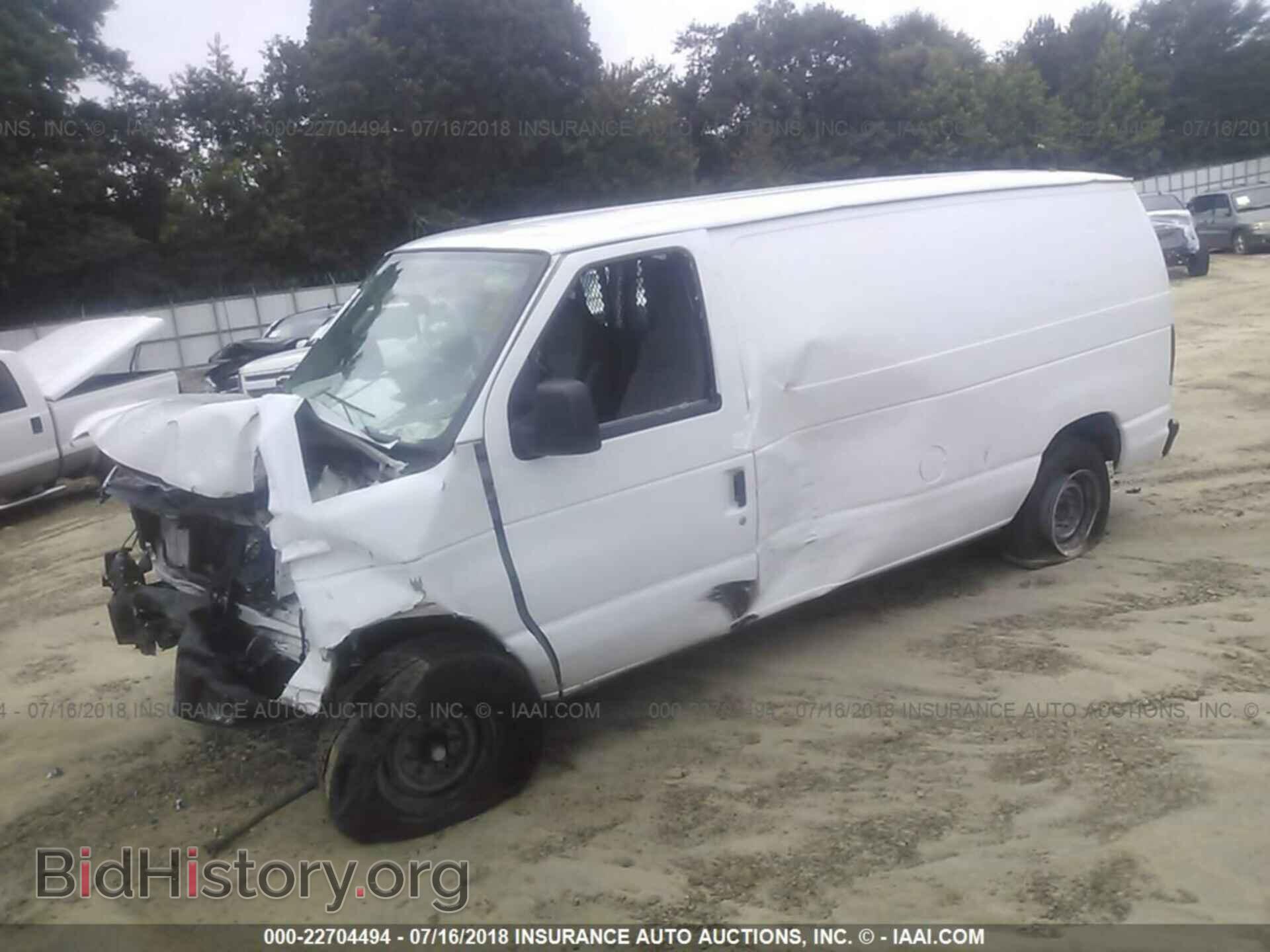 2014 Ford Econoline - VIN: 1FTNE1EW4EDA65802 - Photo 2